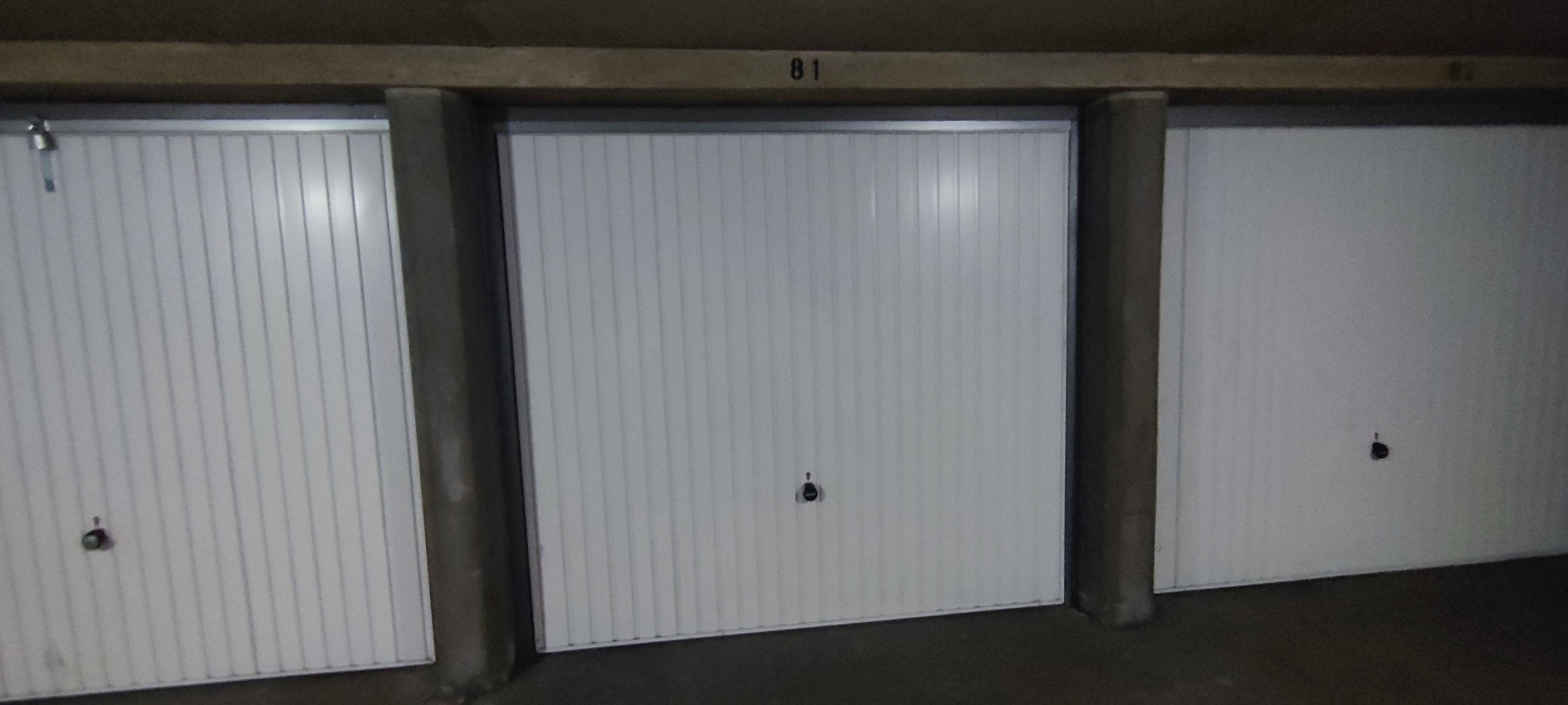 Garage de 13 m² à louer