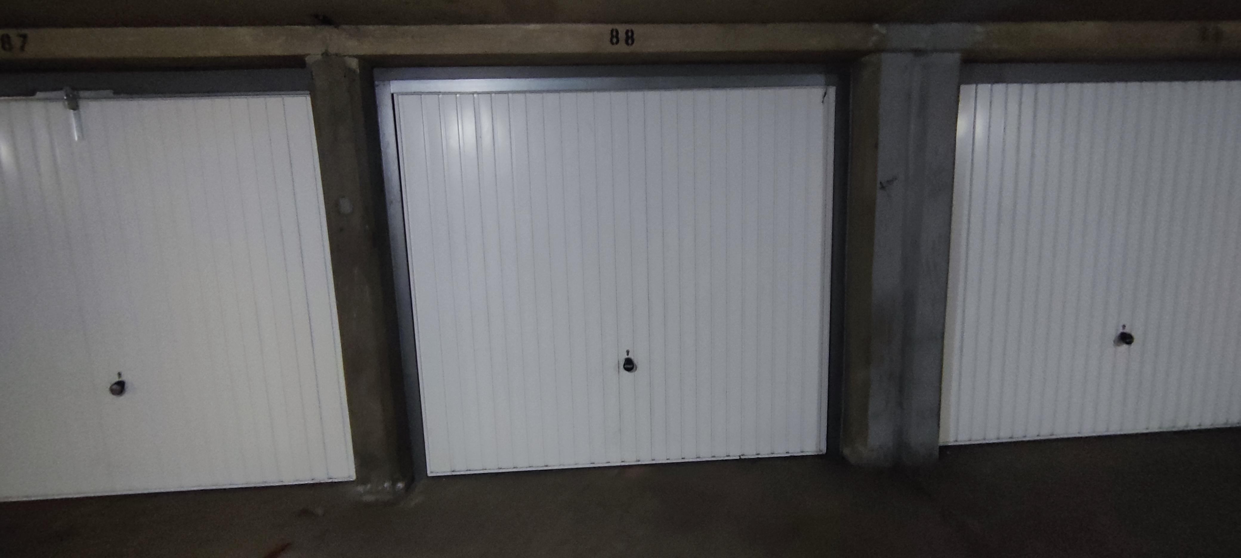 Garage de 13 m² à louer