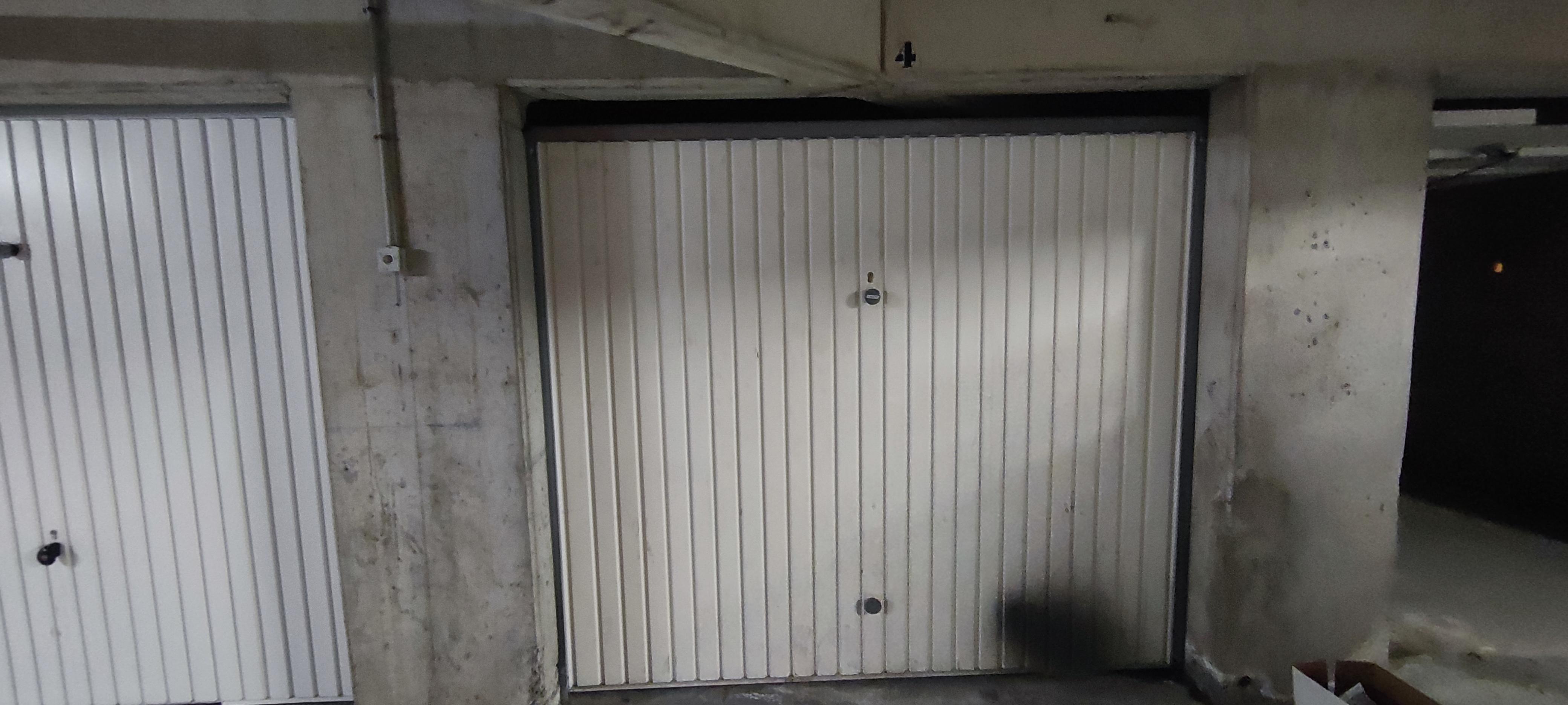 Garage de 13 m² à louer