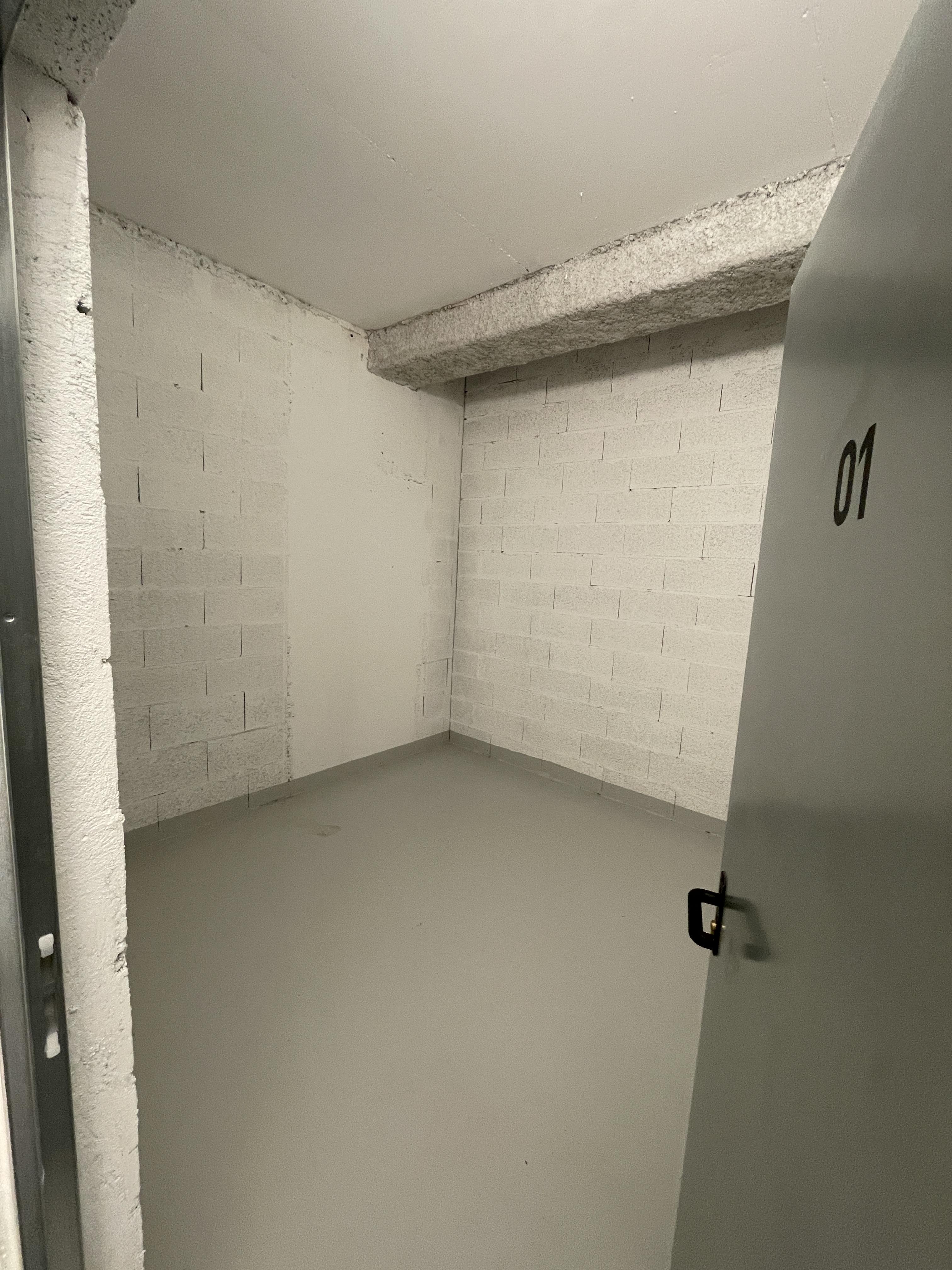 Cellier stockage box neuf 10m2 Le Teich centre