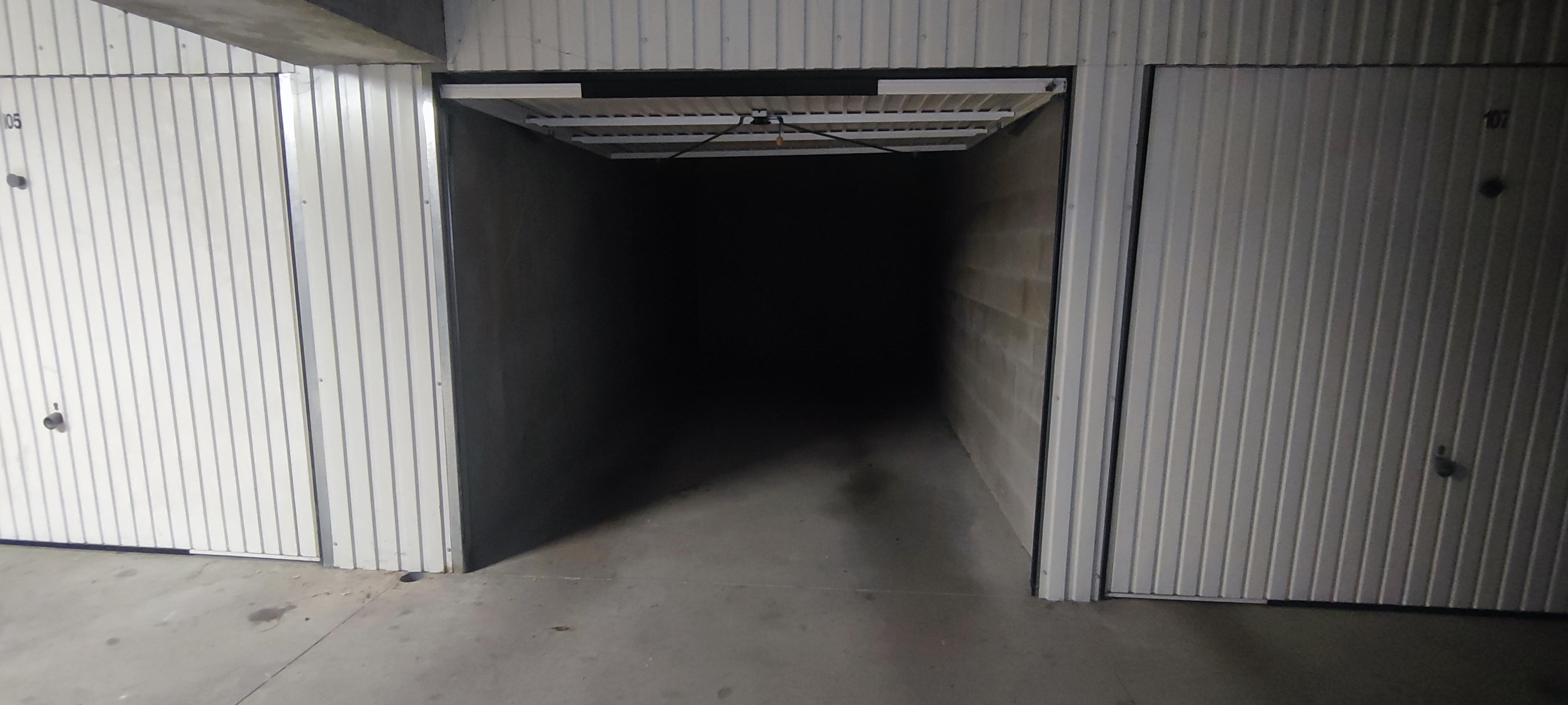 Garage de 13 m² à louer