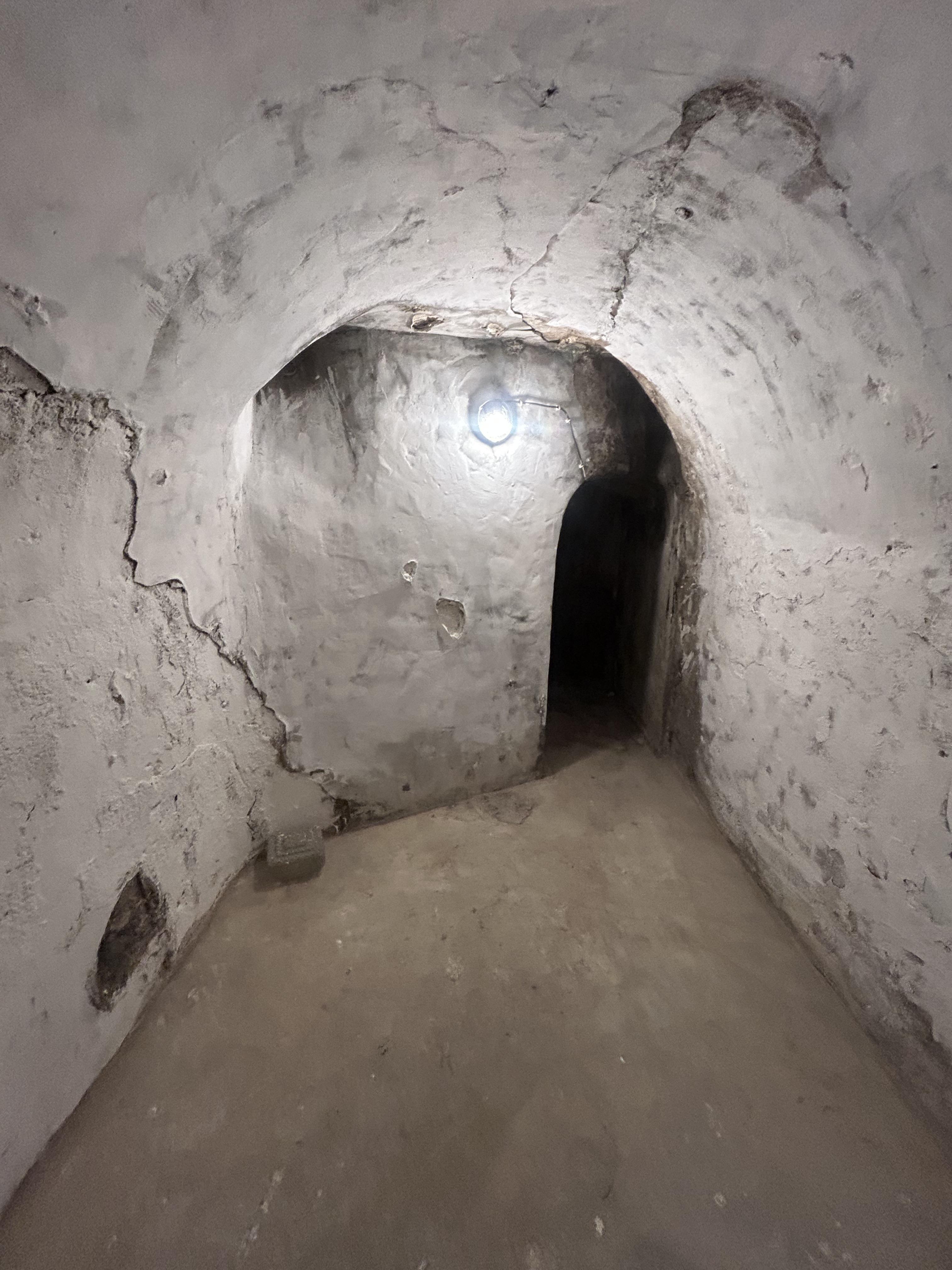 Cave rue Edouard Jacques