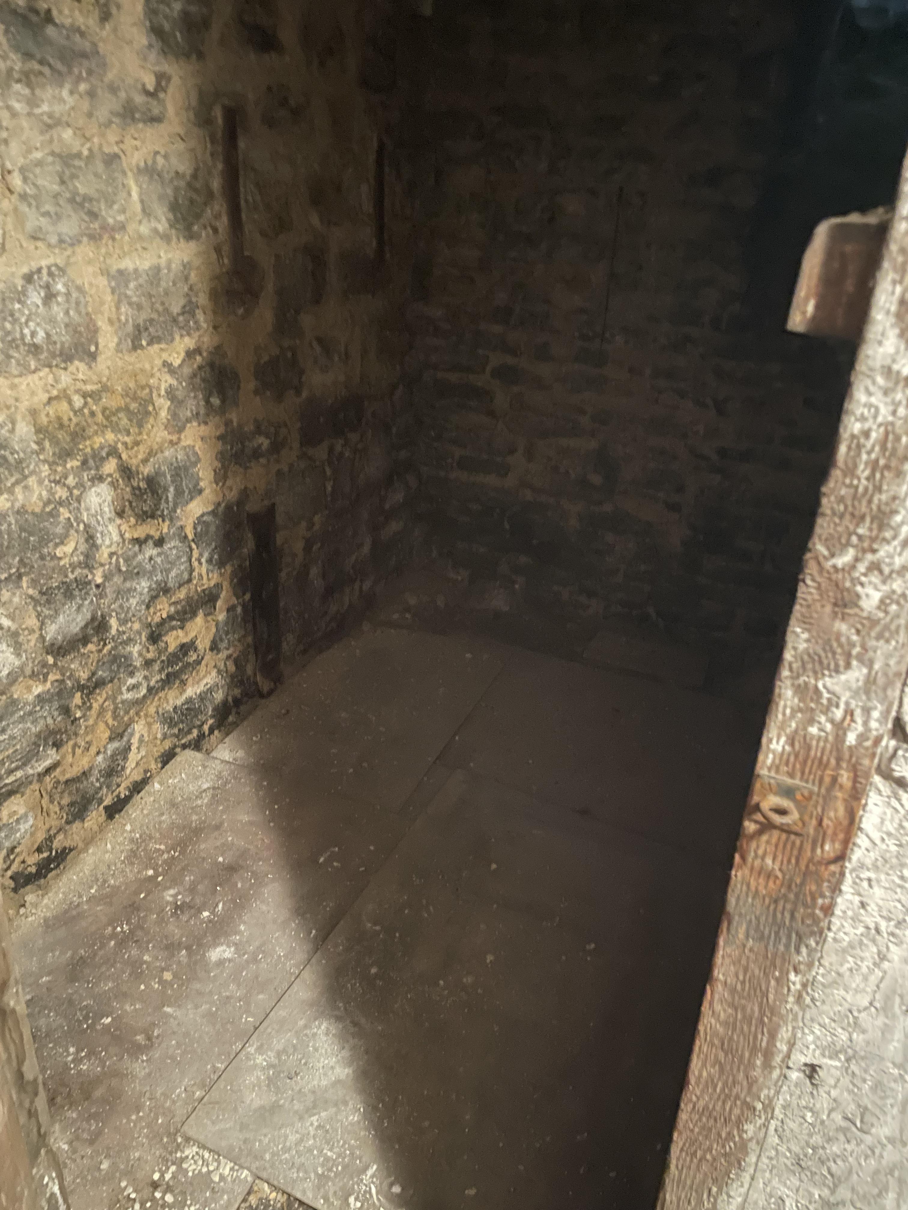 Cave de stockage de 4 m2