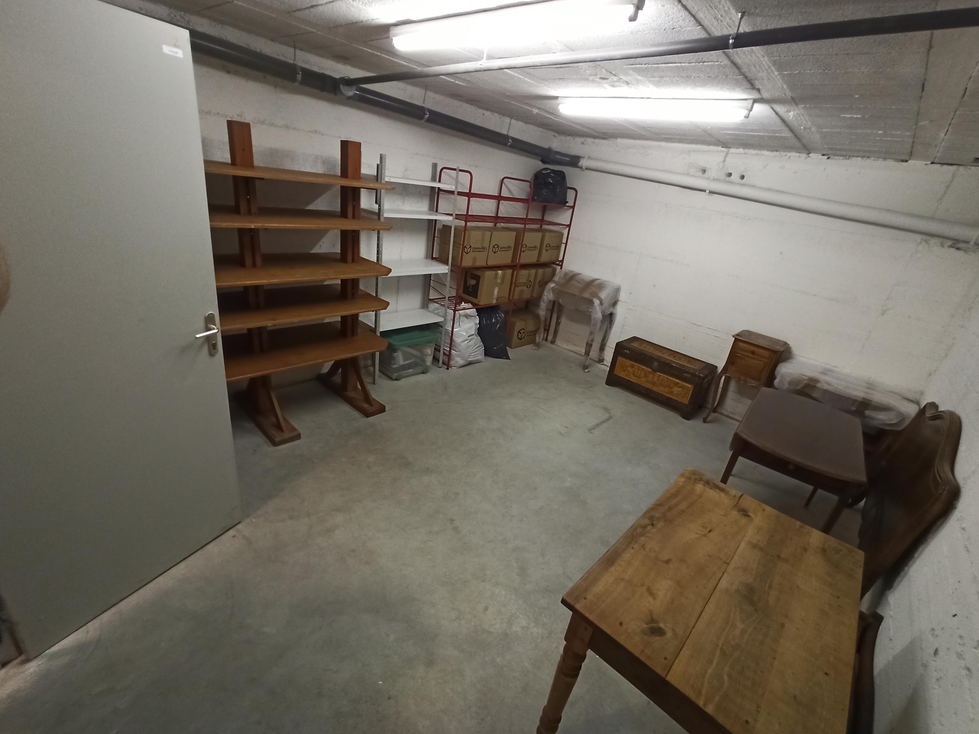 Box - Garde-meuble 20m² / 50m3