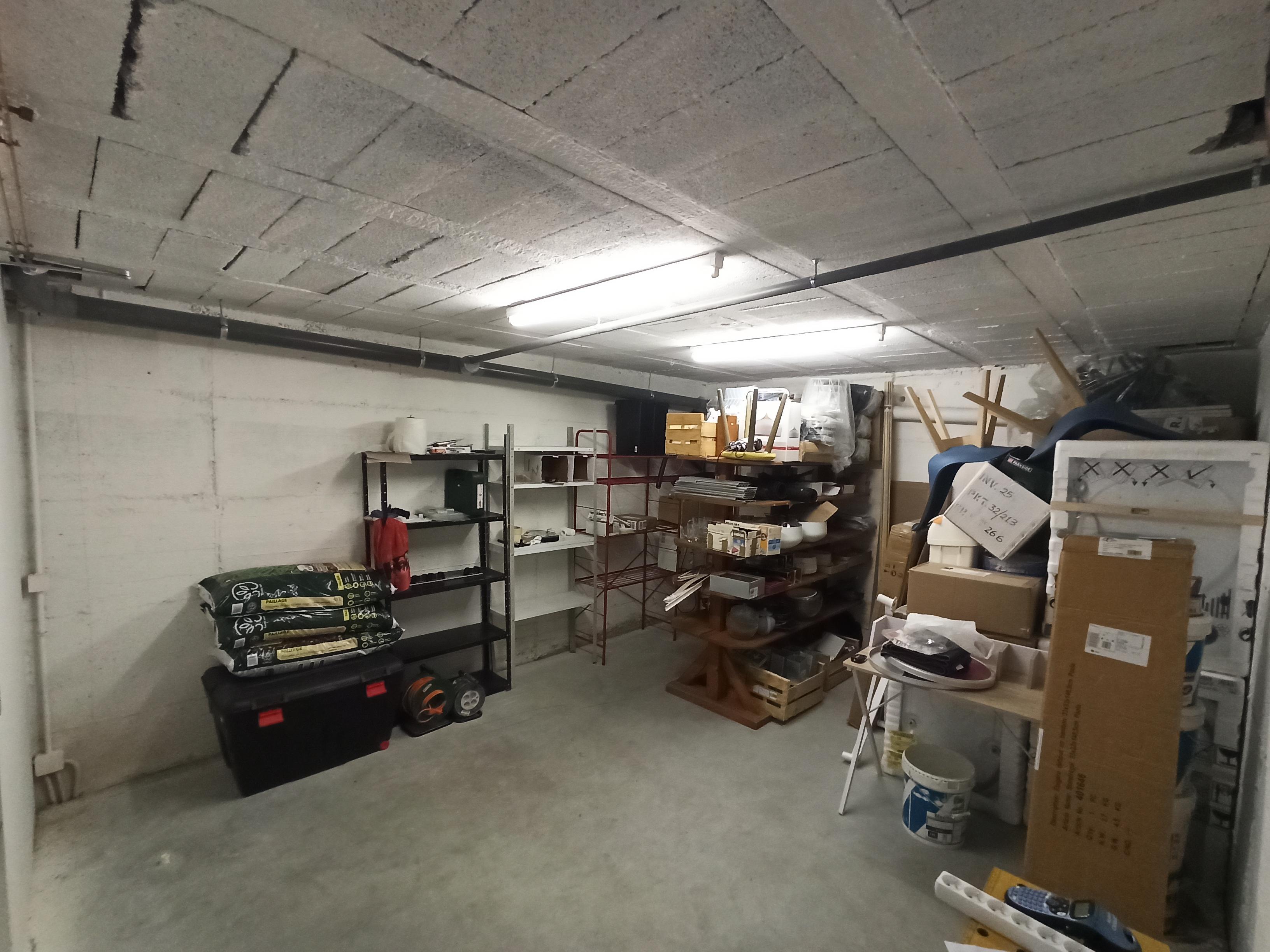 Box - Garde-meuble 20m² / 50m3