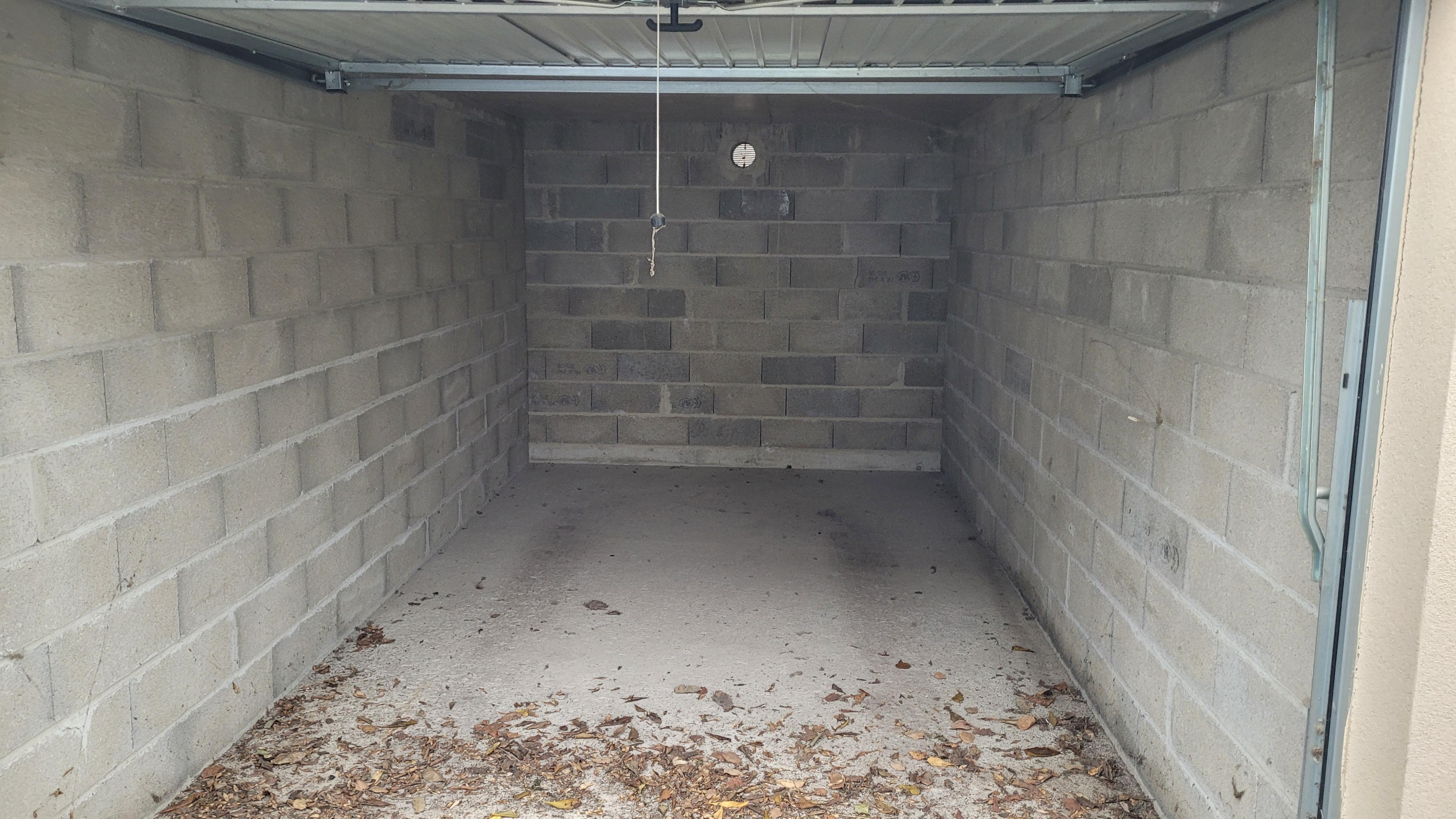 Garage à louer 13m² à Sélestat