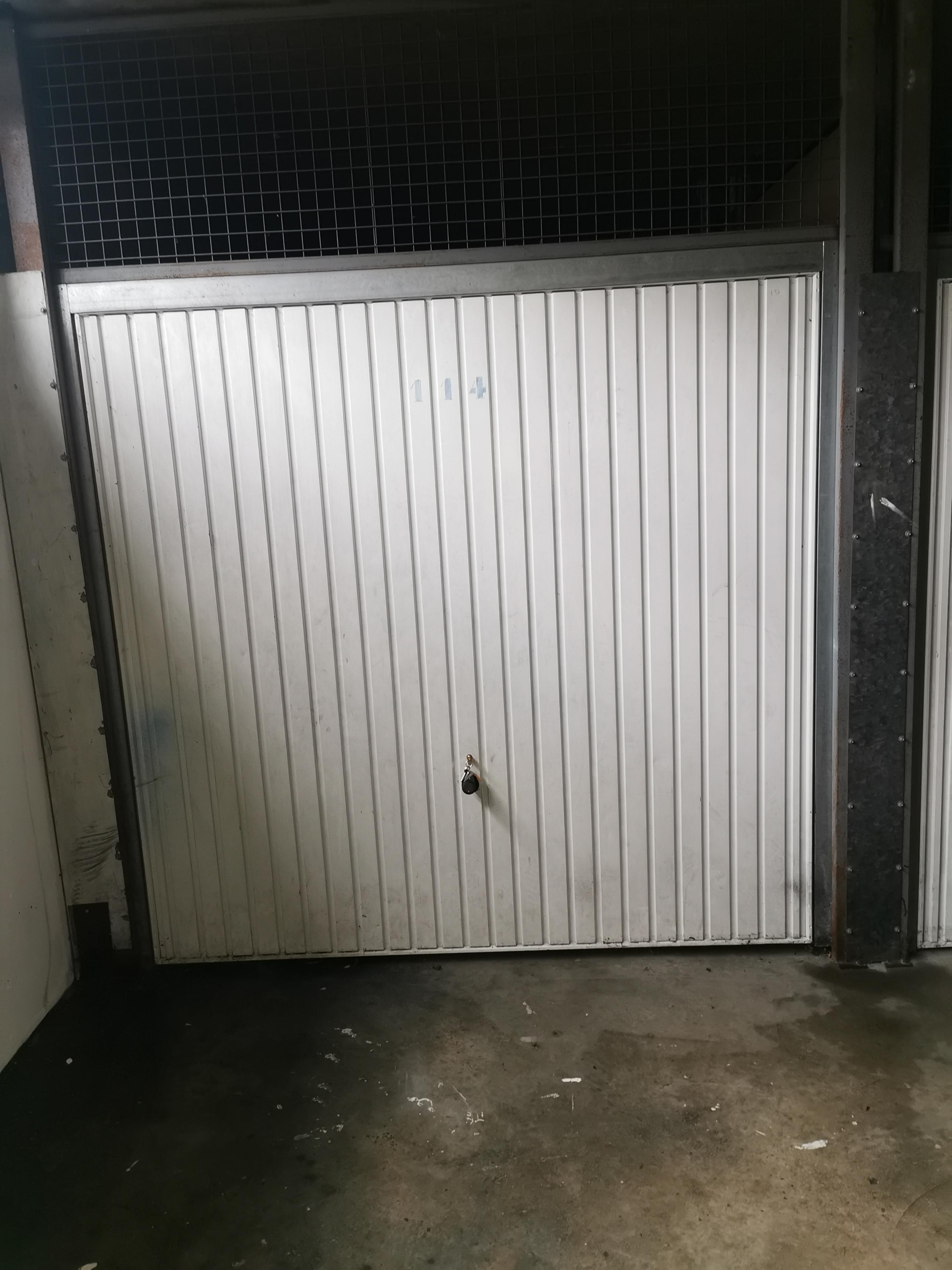 Box / Stationnement 11m² en location à Soissons