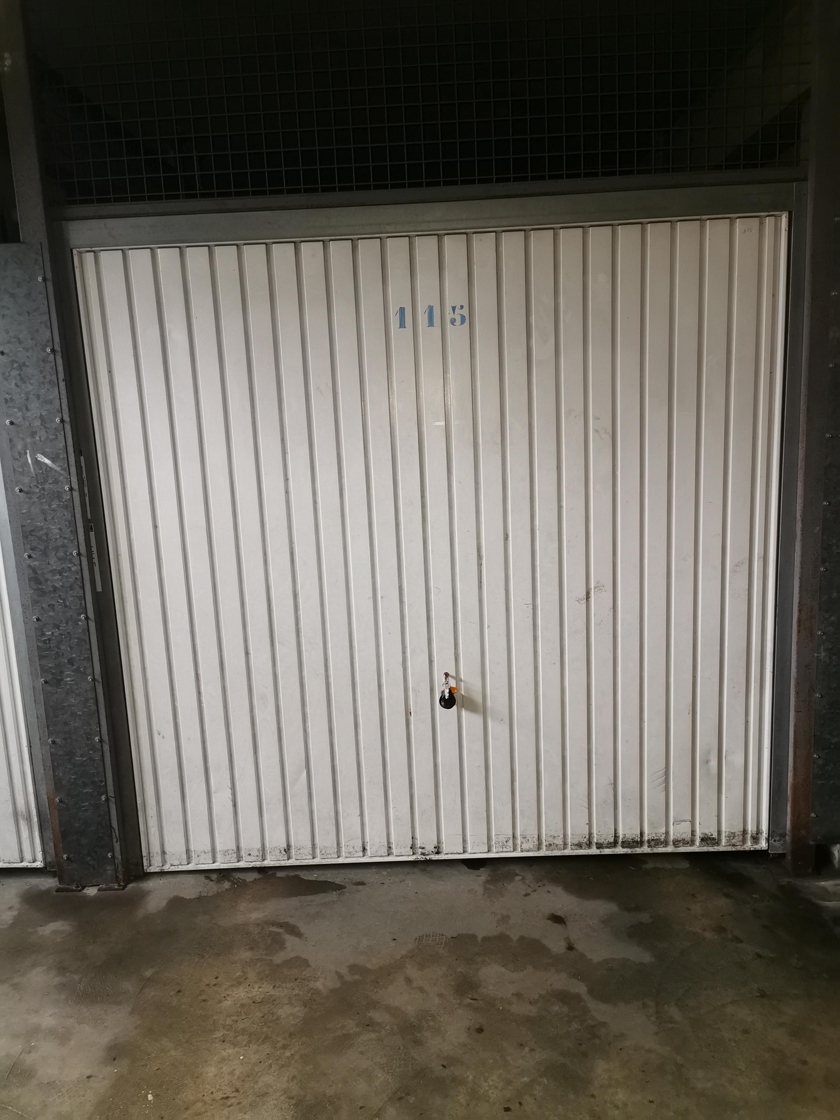 Box / Stationnement 11m² en location à Soissons