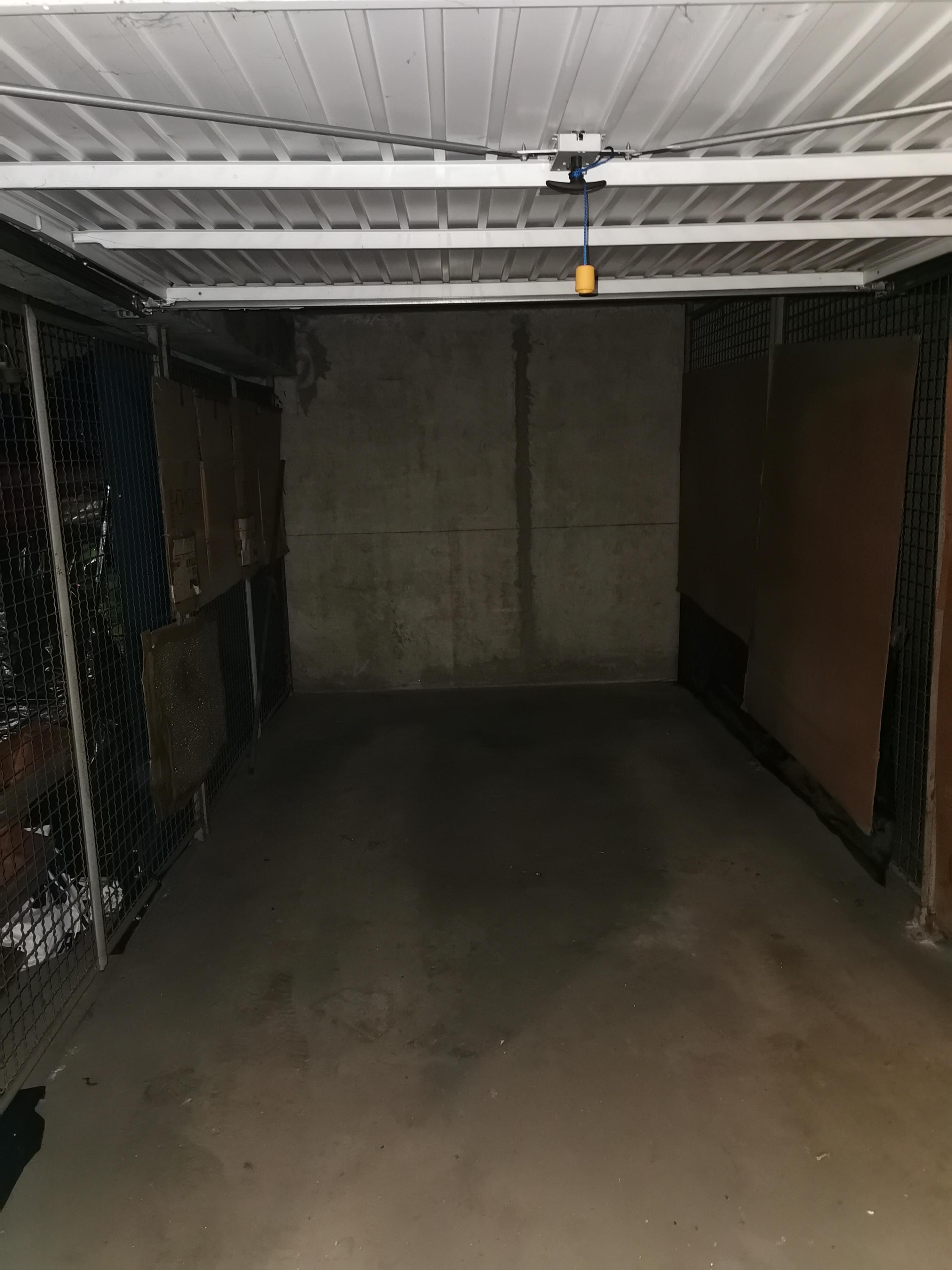 Box / Stationnement 12m² en location à Soissons