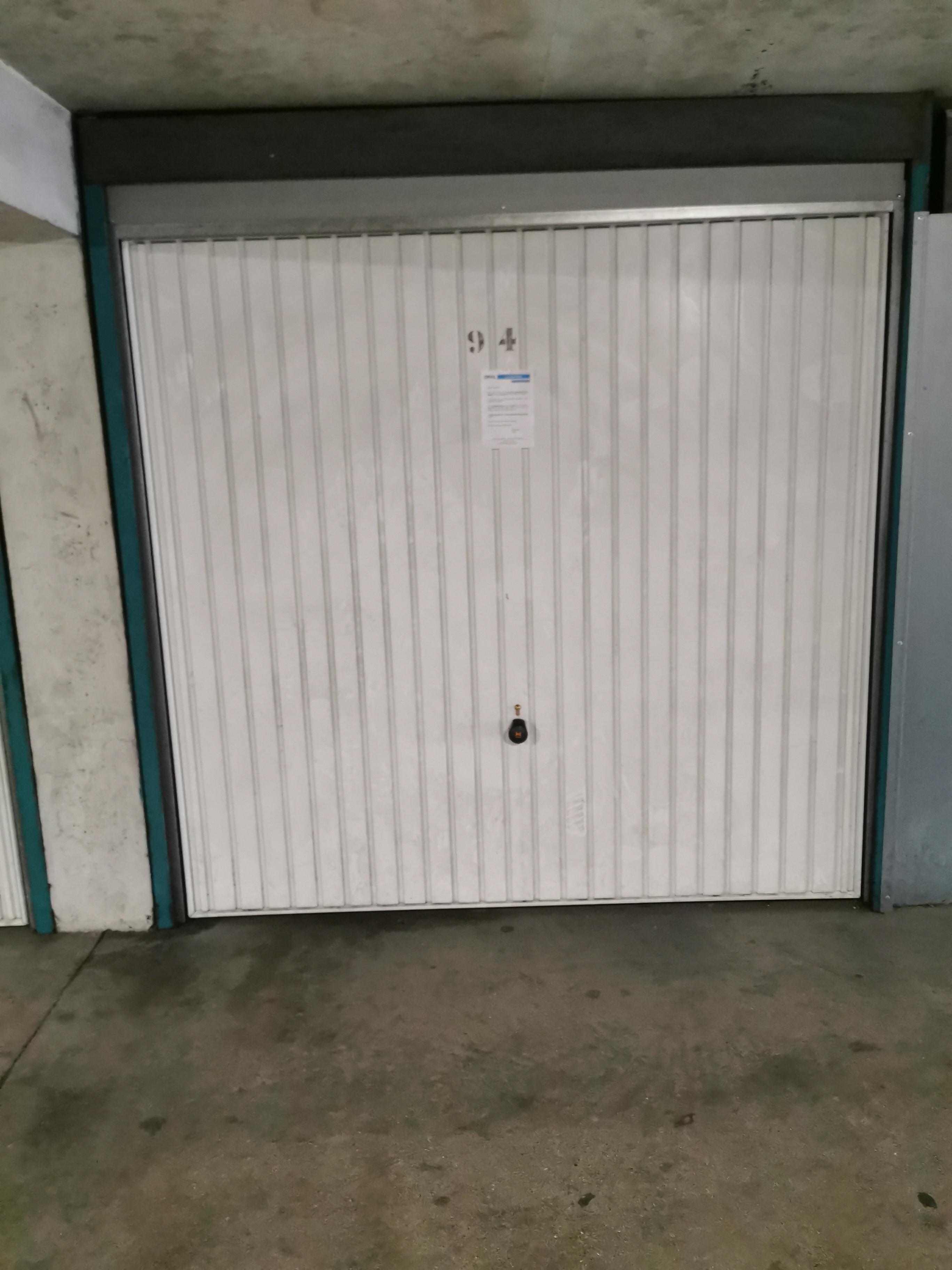 Box / Stationnement 12m² en location à Soissons