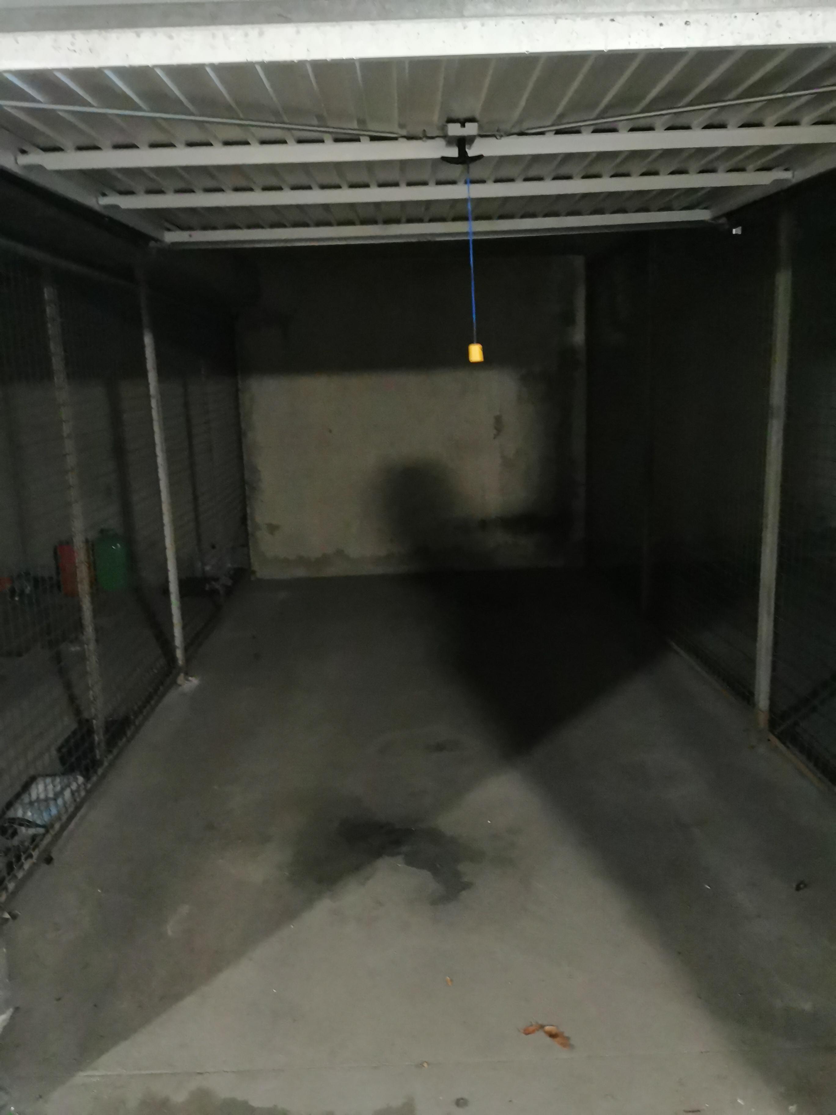 Box / Stationnement 12m² en location à Soissons