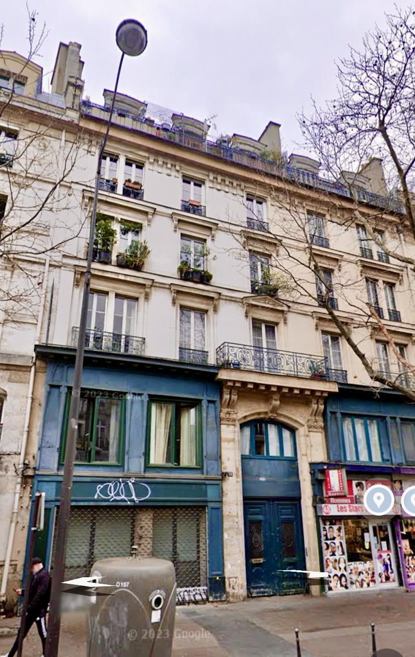 Cave sécurisée et aménagée - 10ème arrondissement