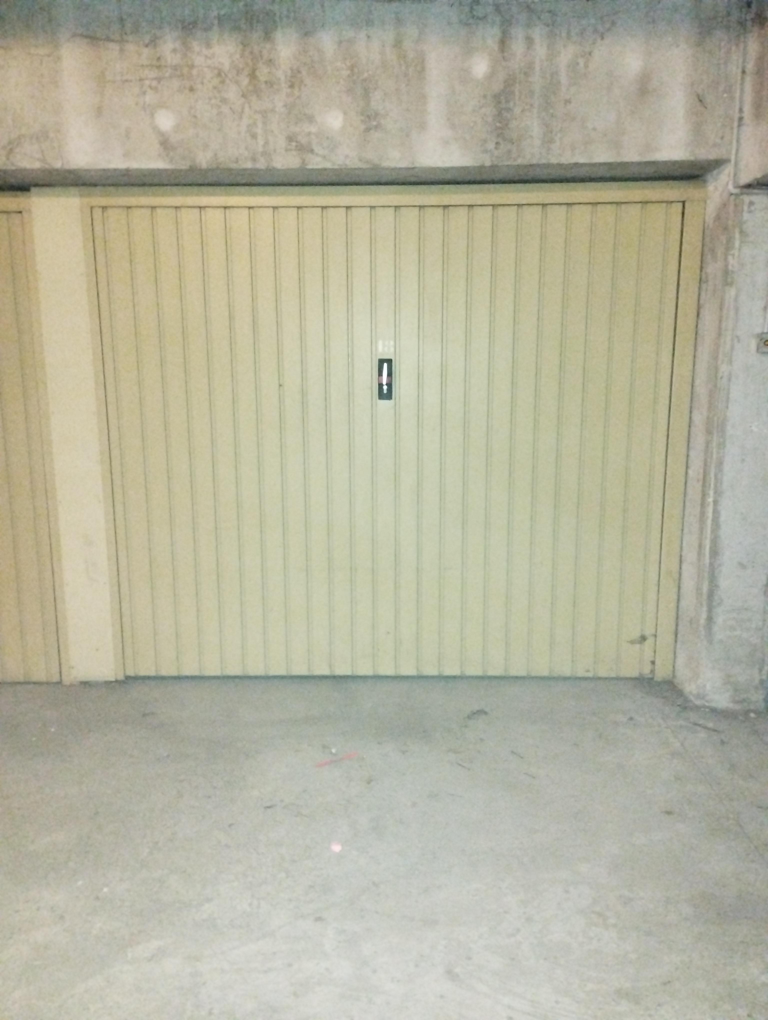 Location garage fermé de 14m² à Tassin la