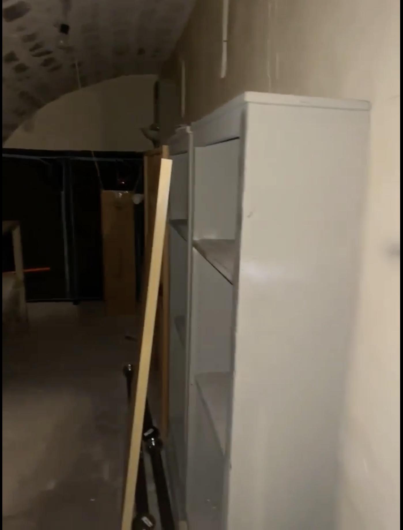 Cave en location (stockage) - Paris 17 ème