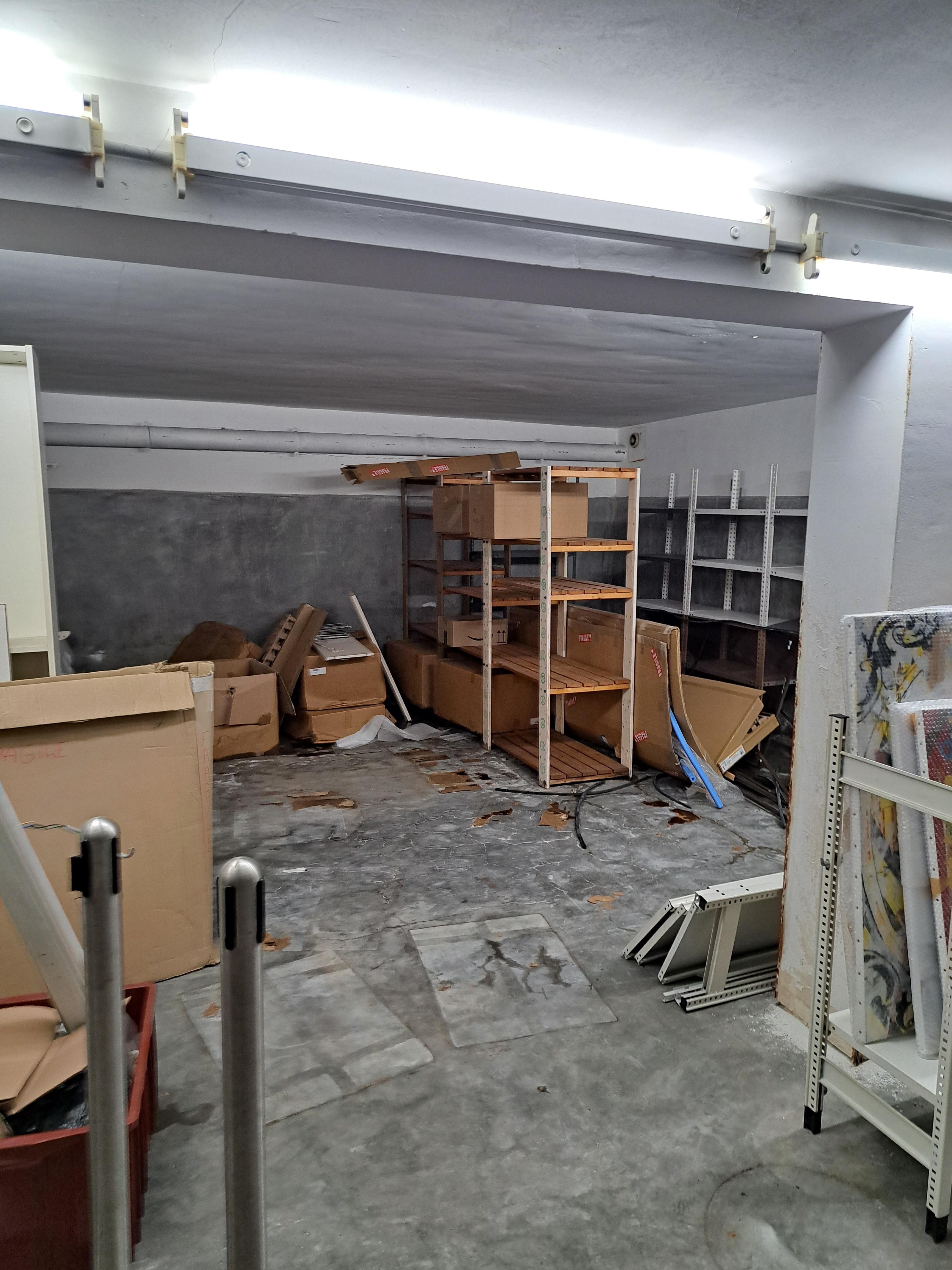 Cave centre de lille 70 m2