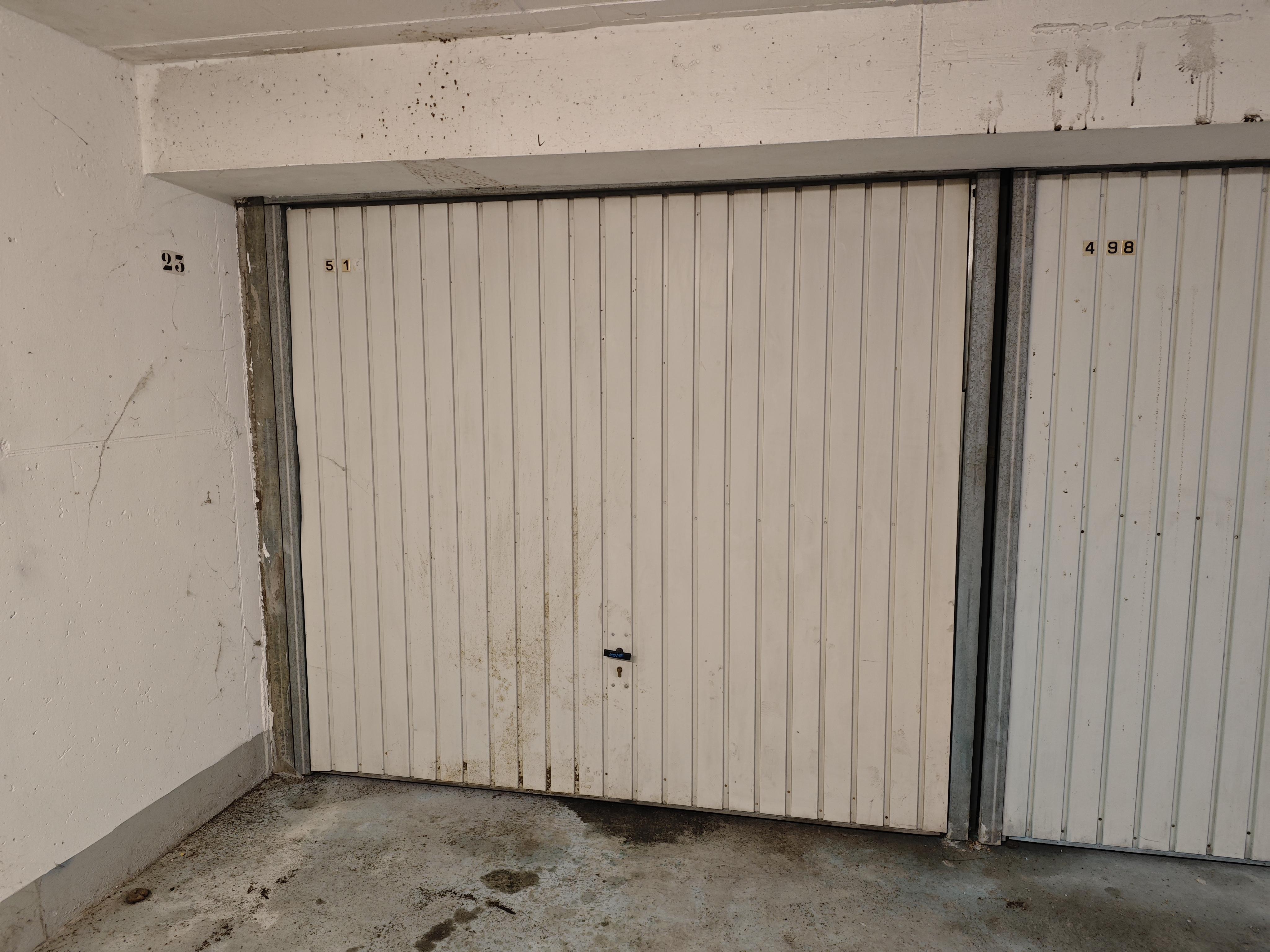 Garage de 11m² pour stationnement