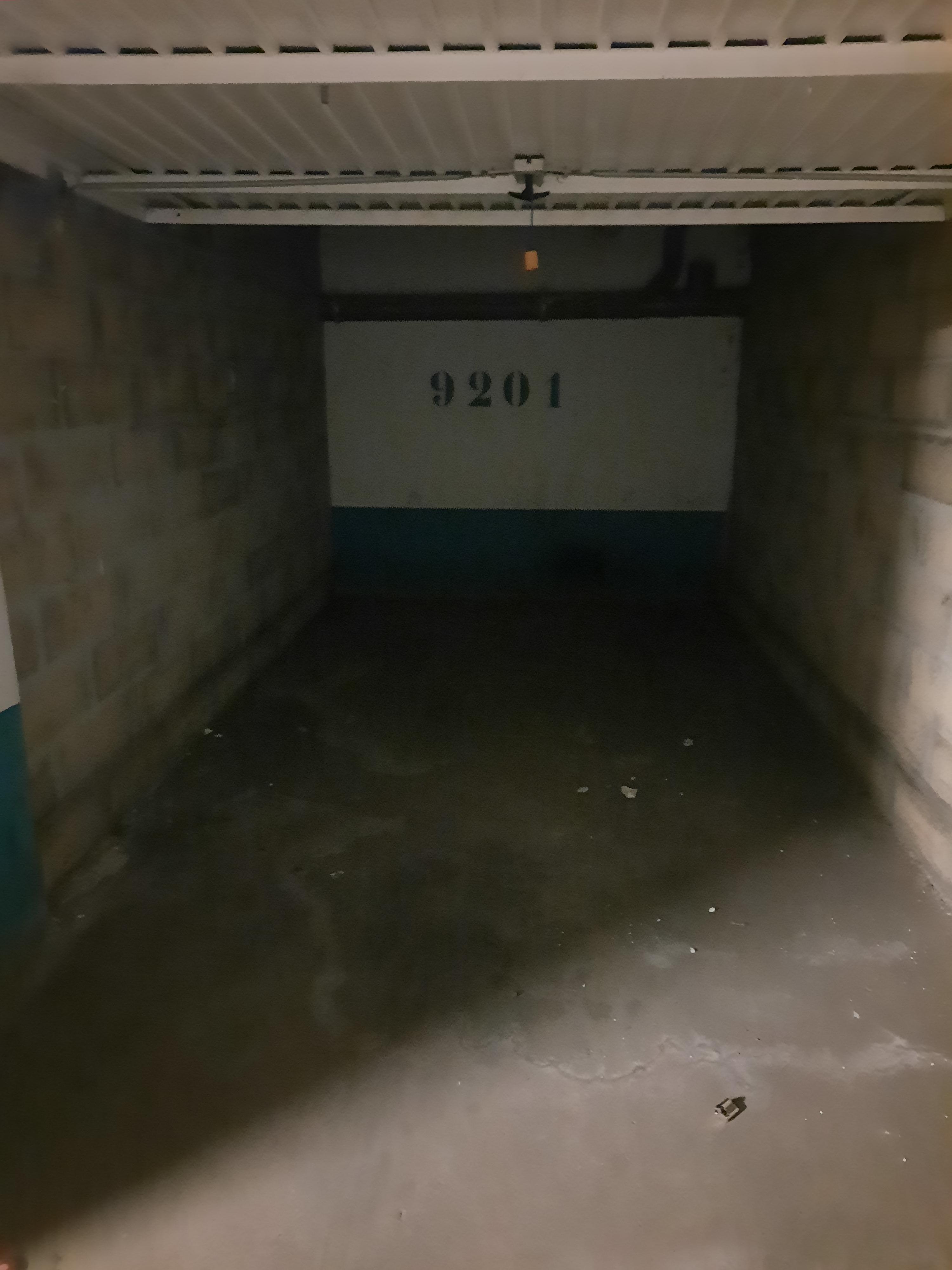 Garage à louer de 12m²