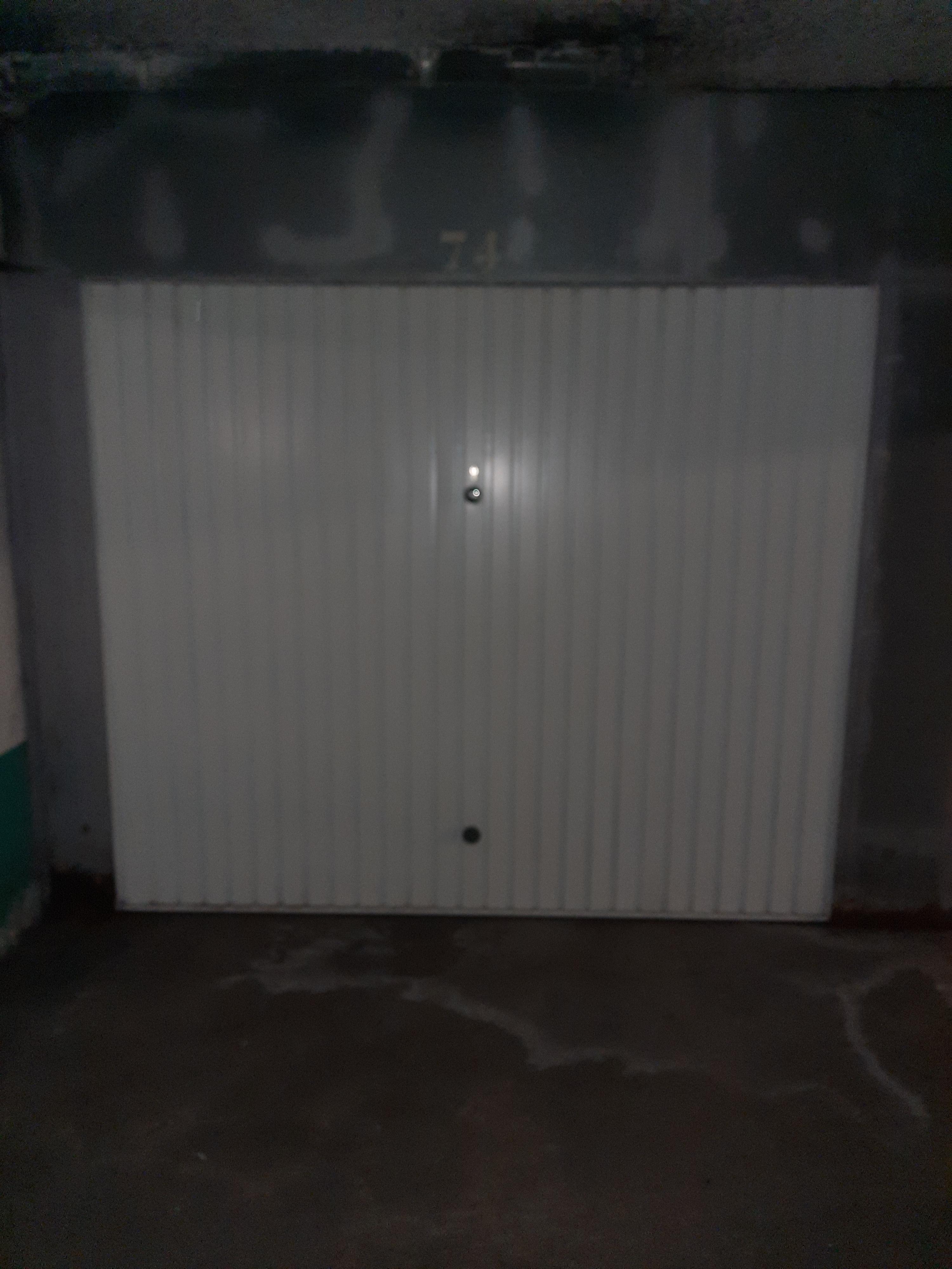 Garage sécurisé à louer à Beauvais