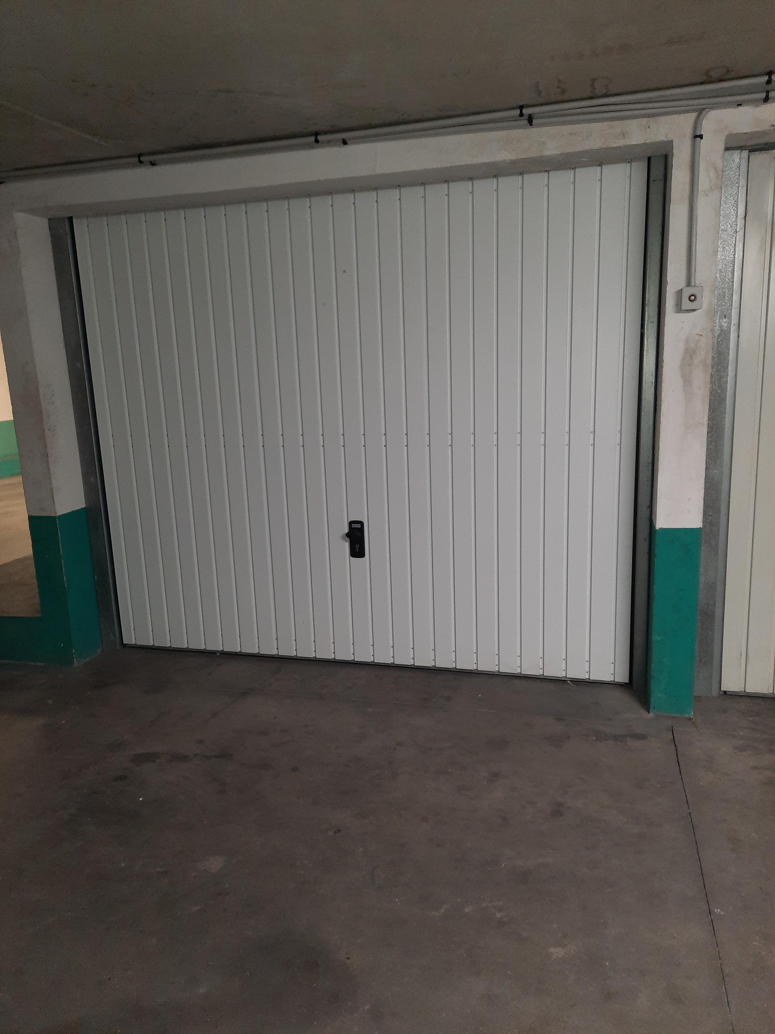 Box de stockage sécurisé à louer