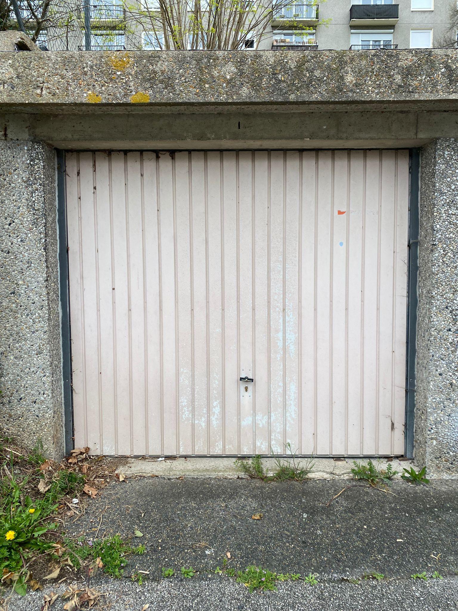 Box à louer de 14m²