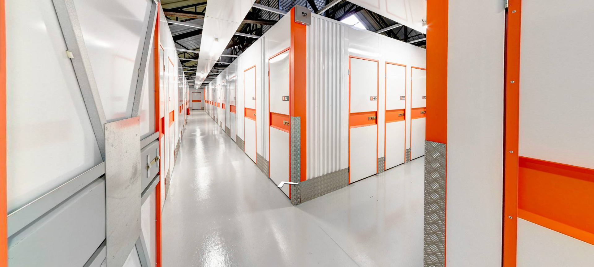 Zone de box de 1à 25m² à louer