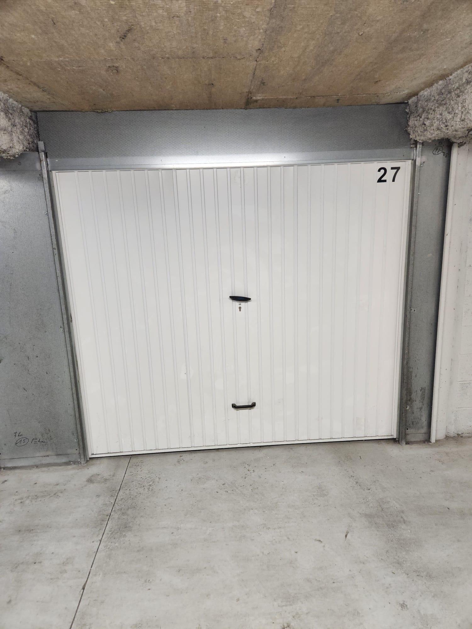 Garage privé - parking sur Béthune