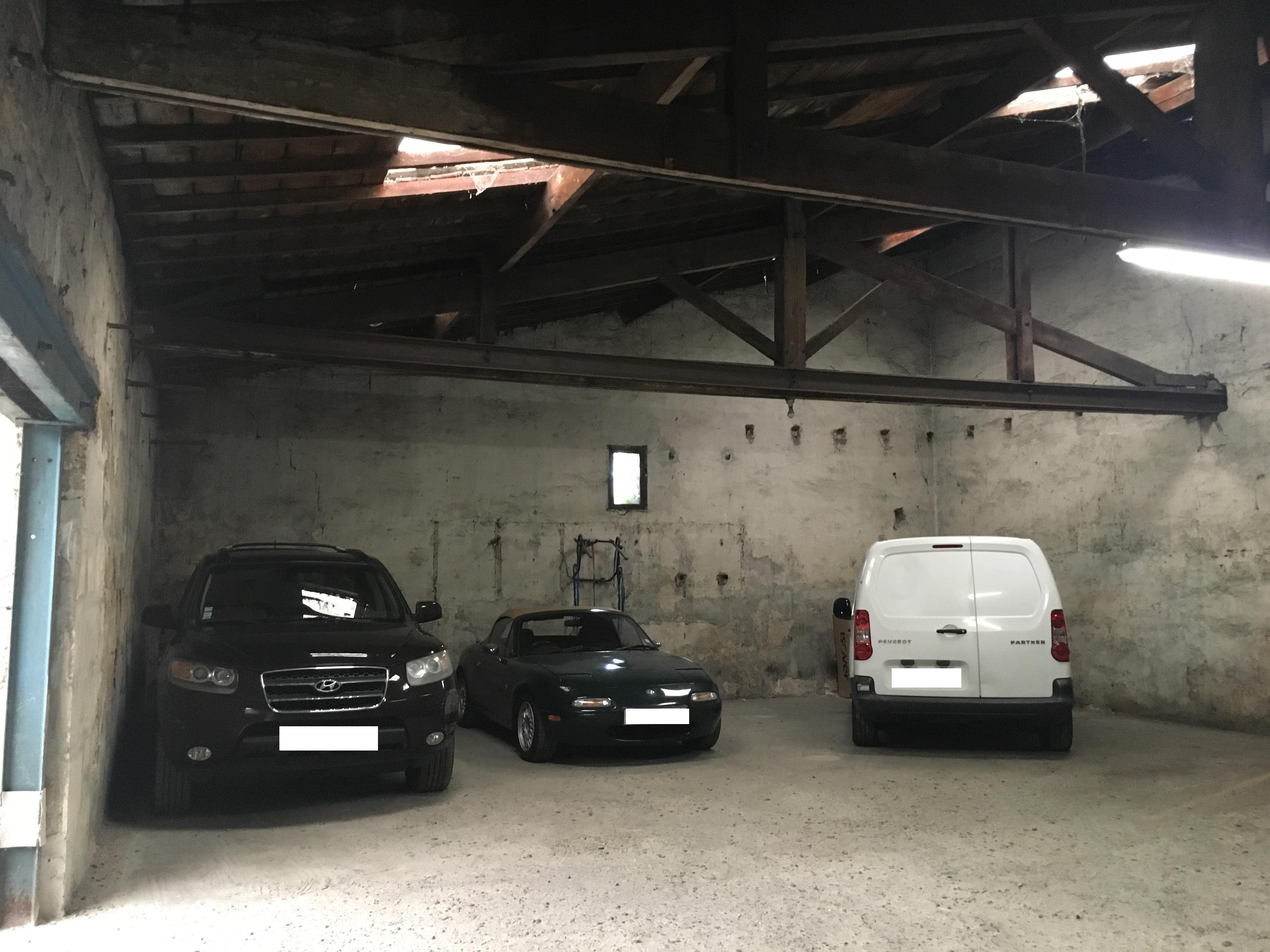 Parking de 100m²