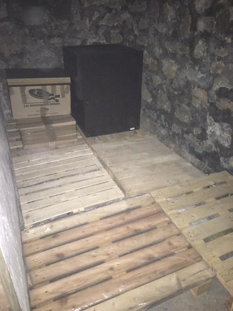 Cave - Clichy - 4m2