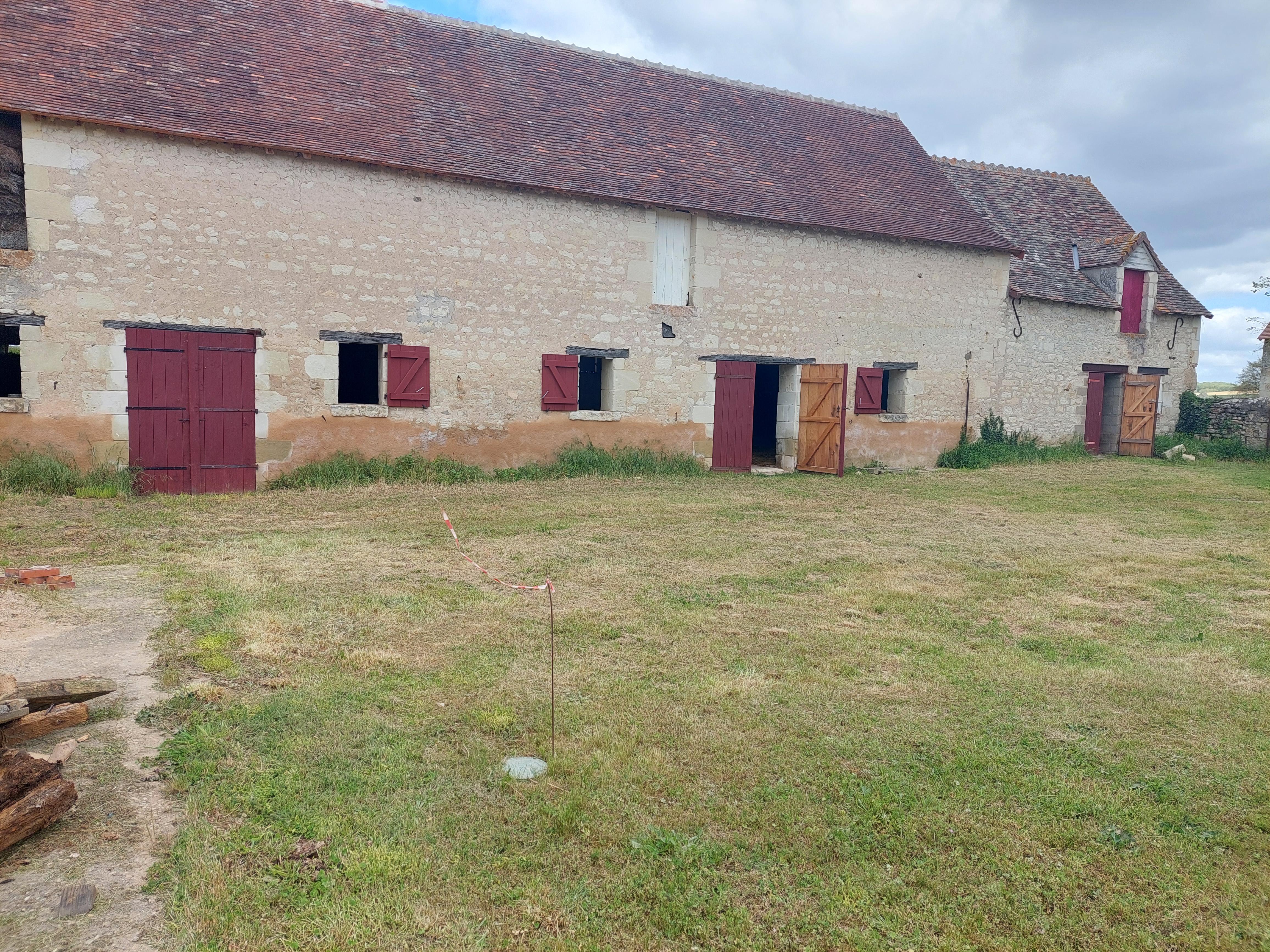 Box stockage local 50 m2 aéré et sécurisé