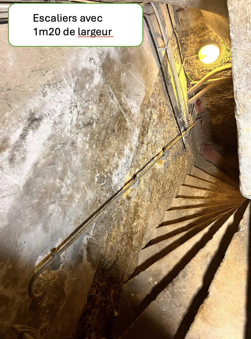 Cave 12m2 dans Paris 17ème, métro Champerret -