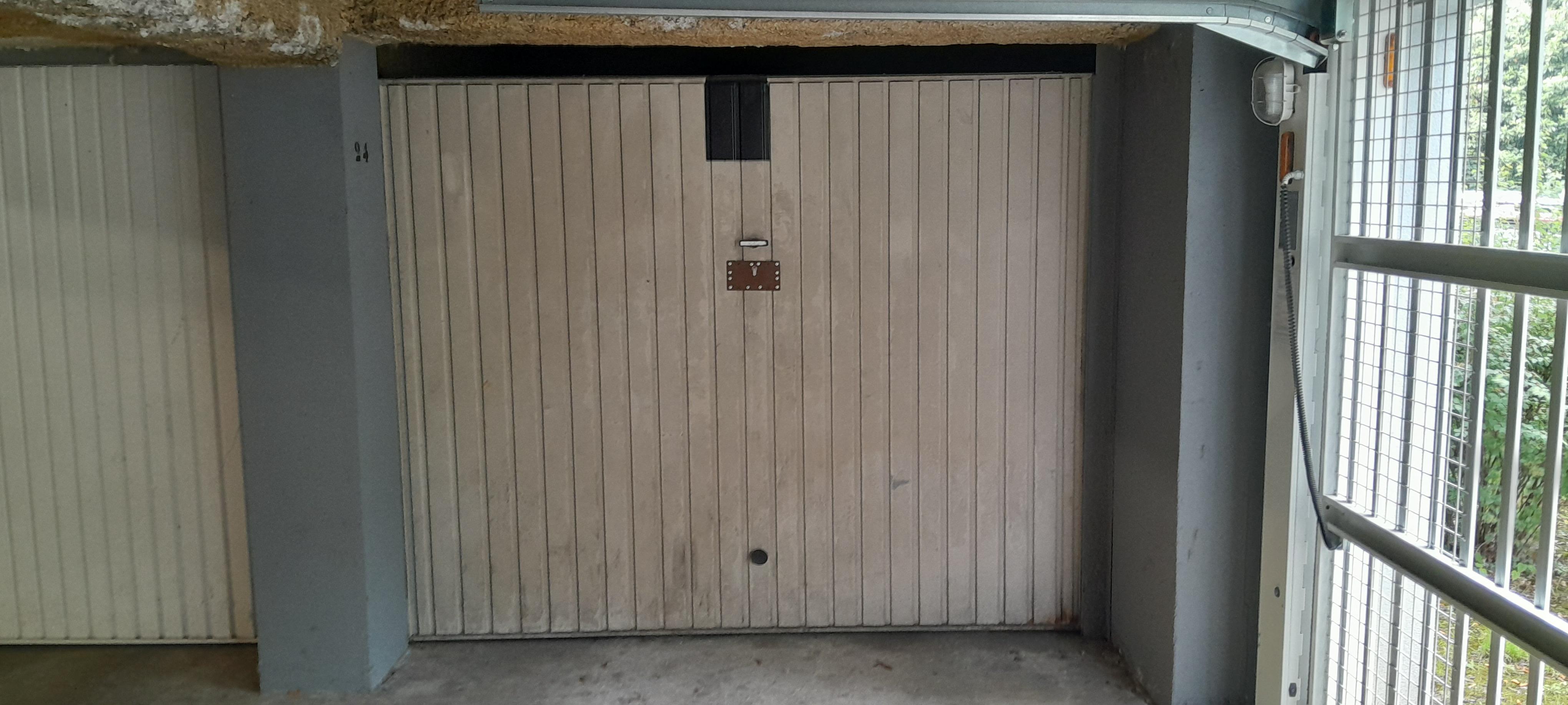 Location Box/Garage 12m2 à Eybens