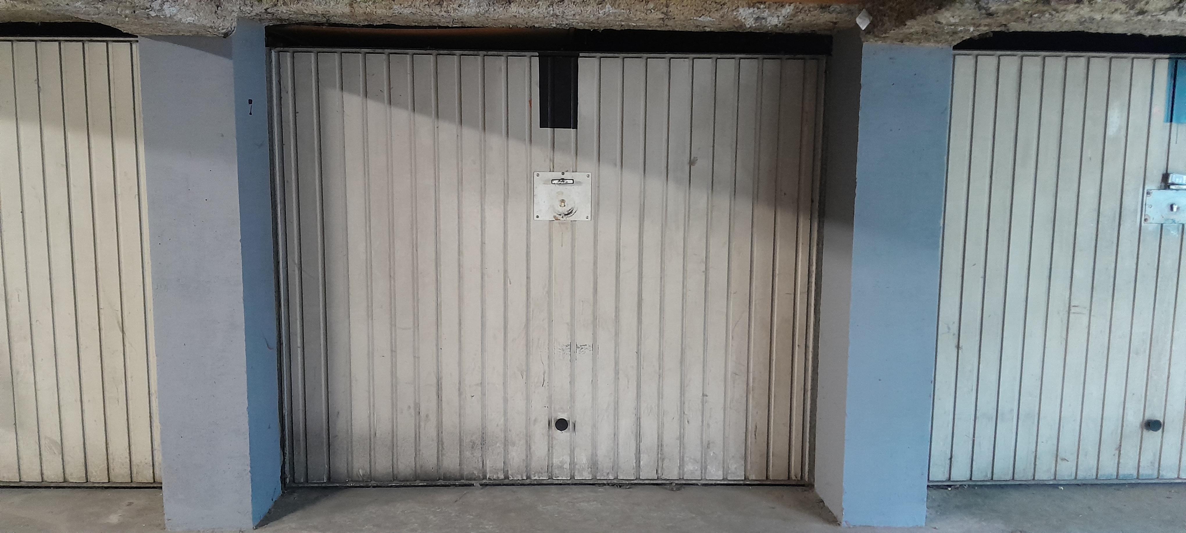 Location Garage 12 m2 à Eybens