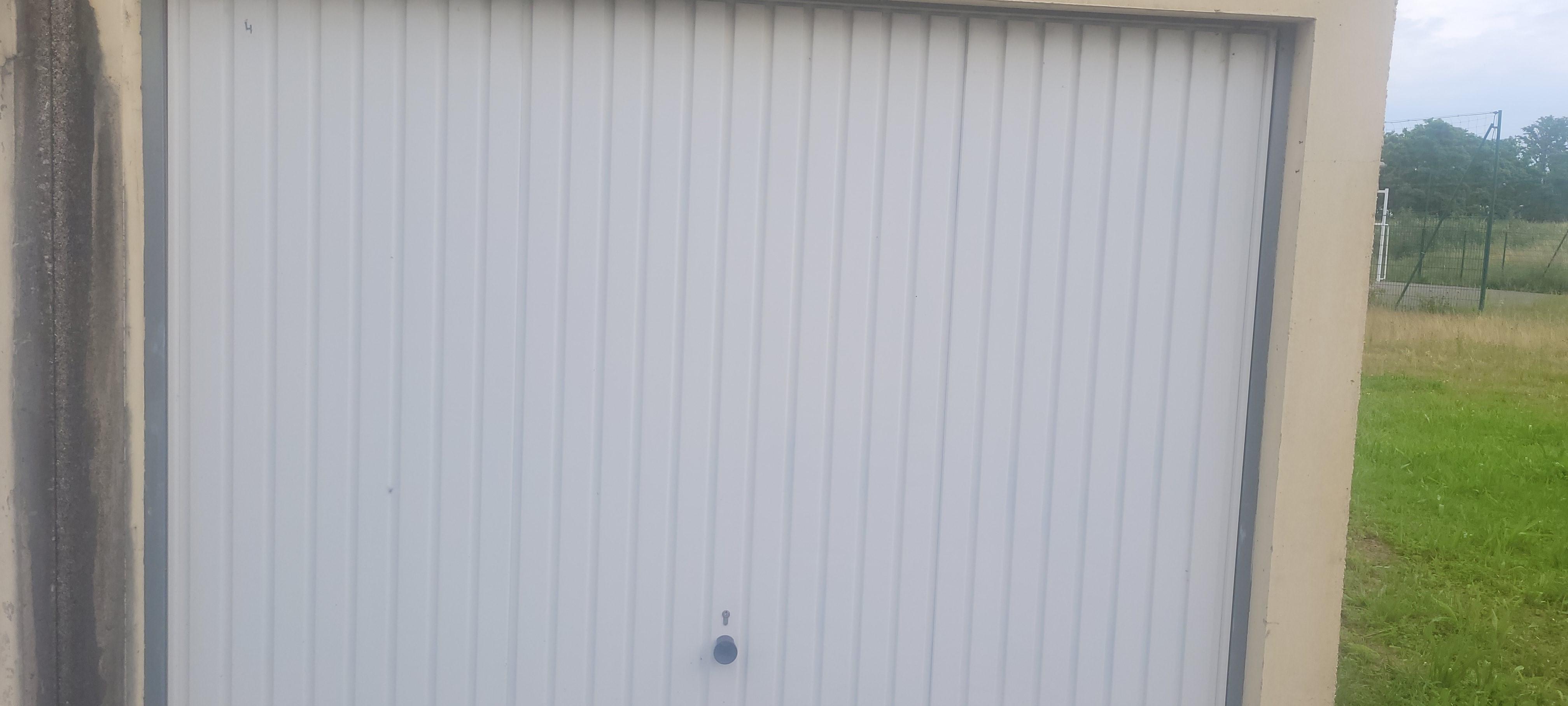 Garage/ Box à louer