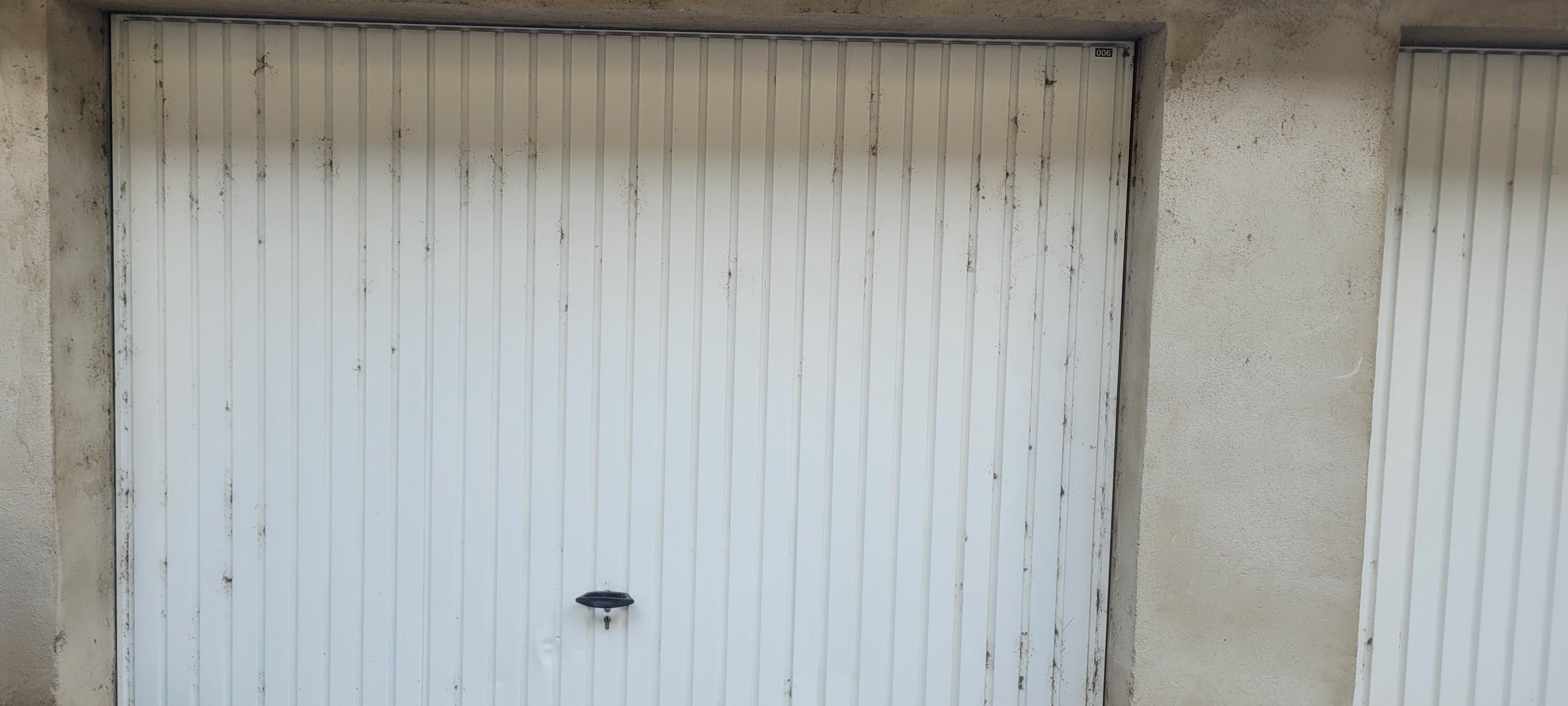 Garage/ Box à louer