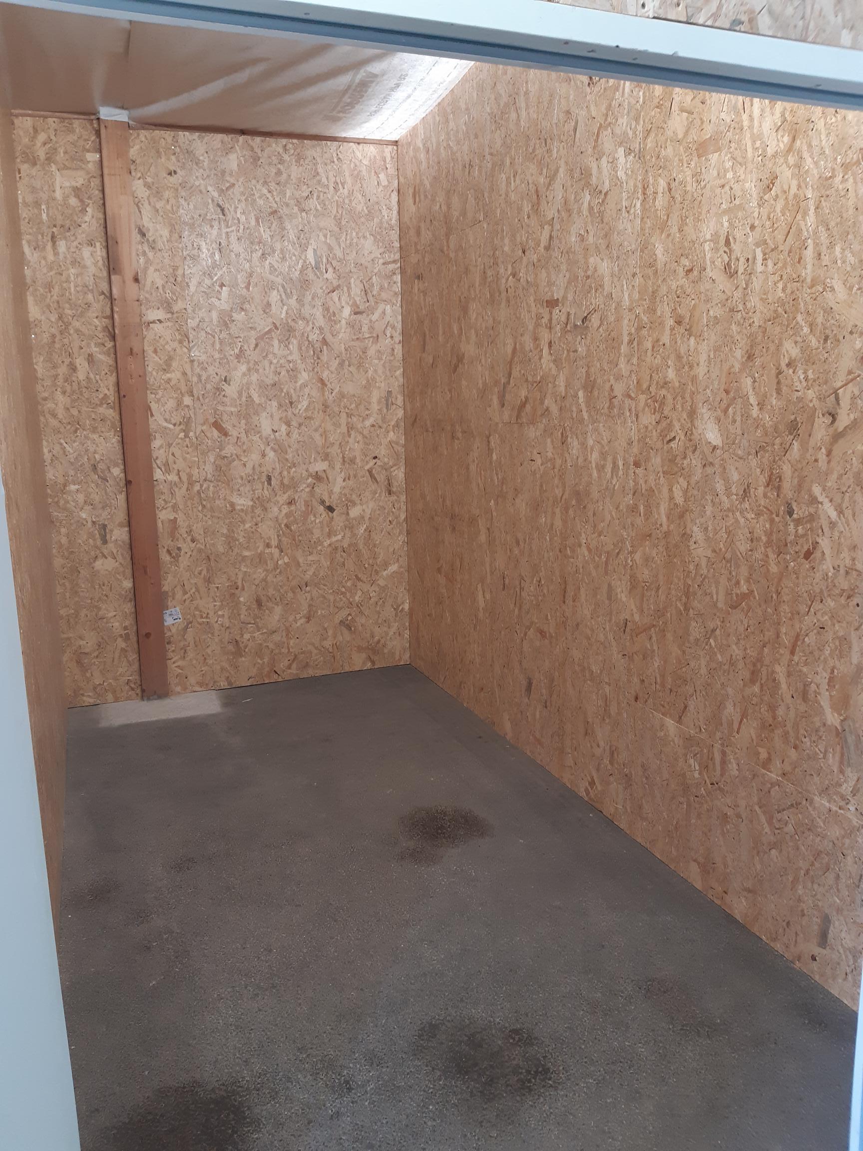 Box de stockage sécurisé avec gardien et facile