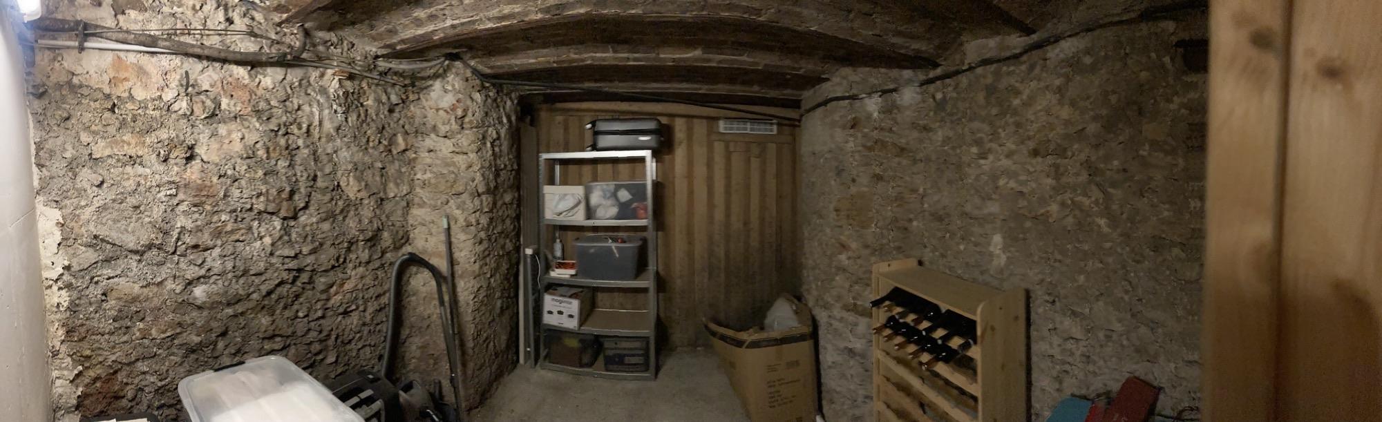 Cave de stockage, 8.5m2, Paris 16eme Nord