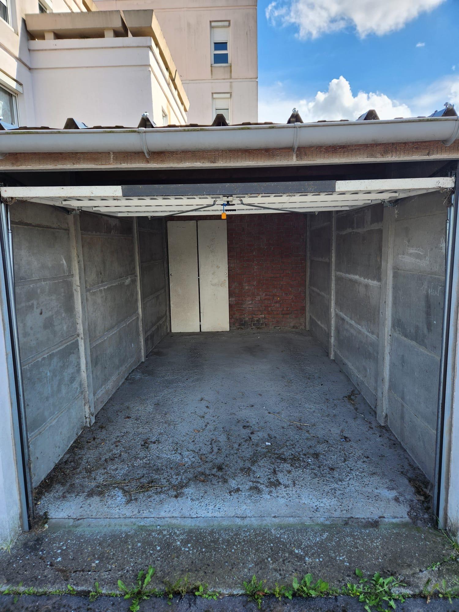 Box à louer de 14m²