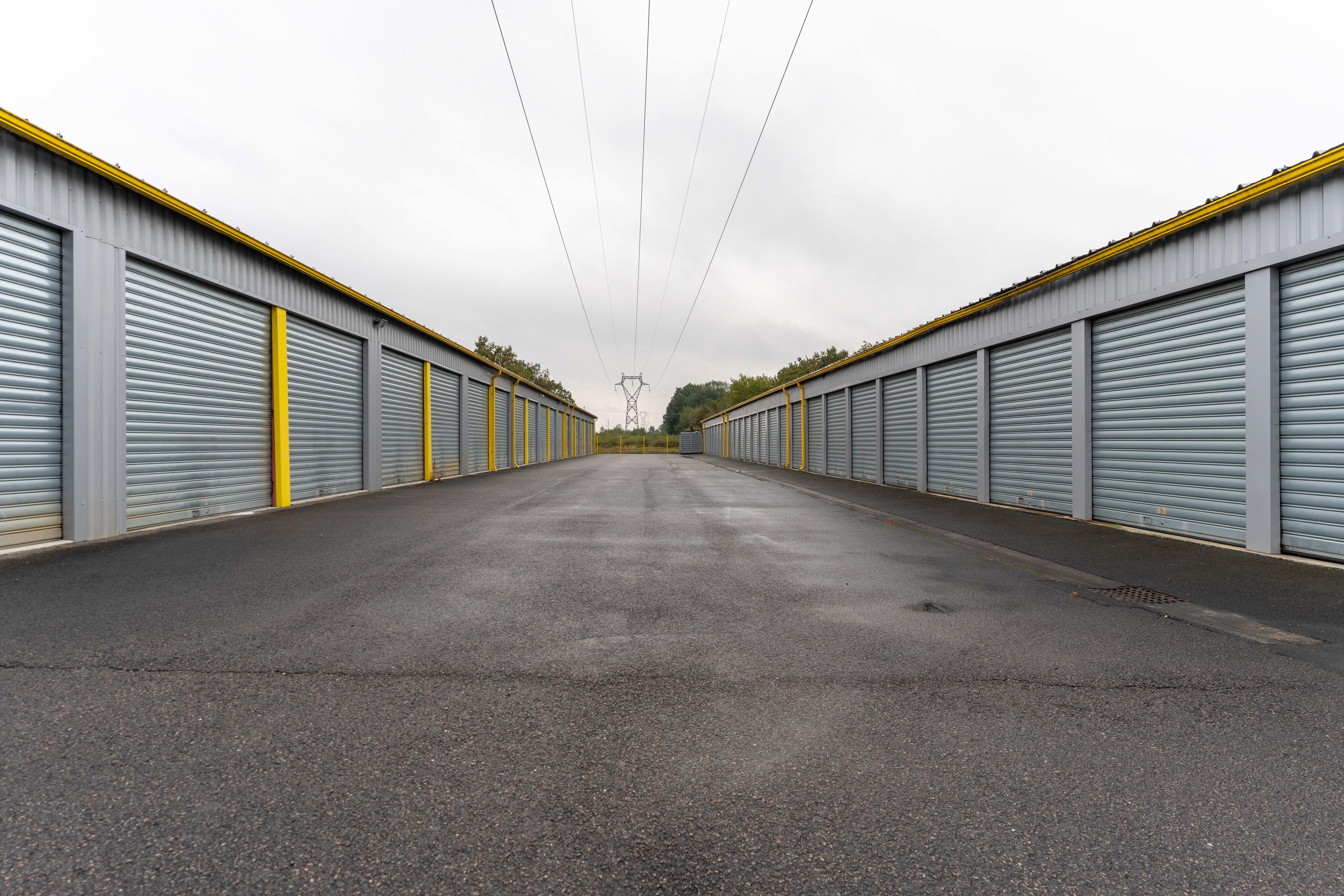 BOX CONTENEUR GARAGE GARDE-MEUBLE MARCHEPRIME