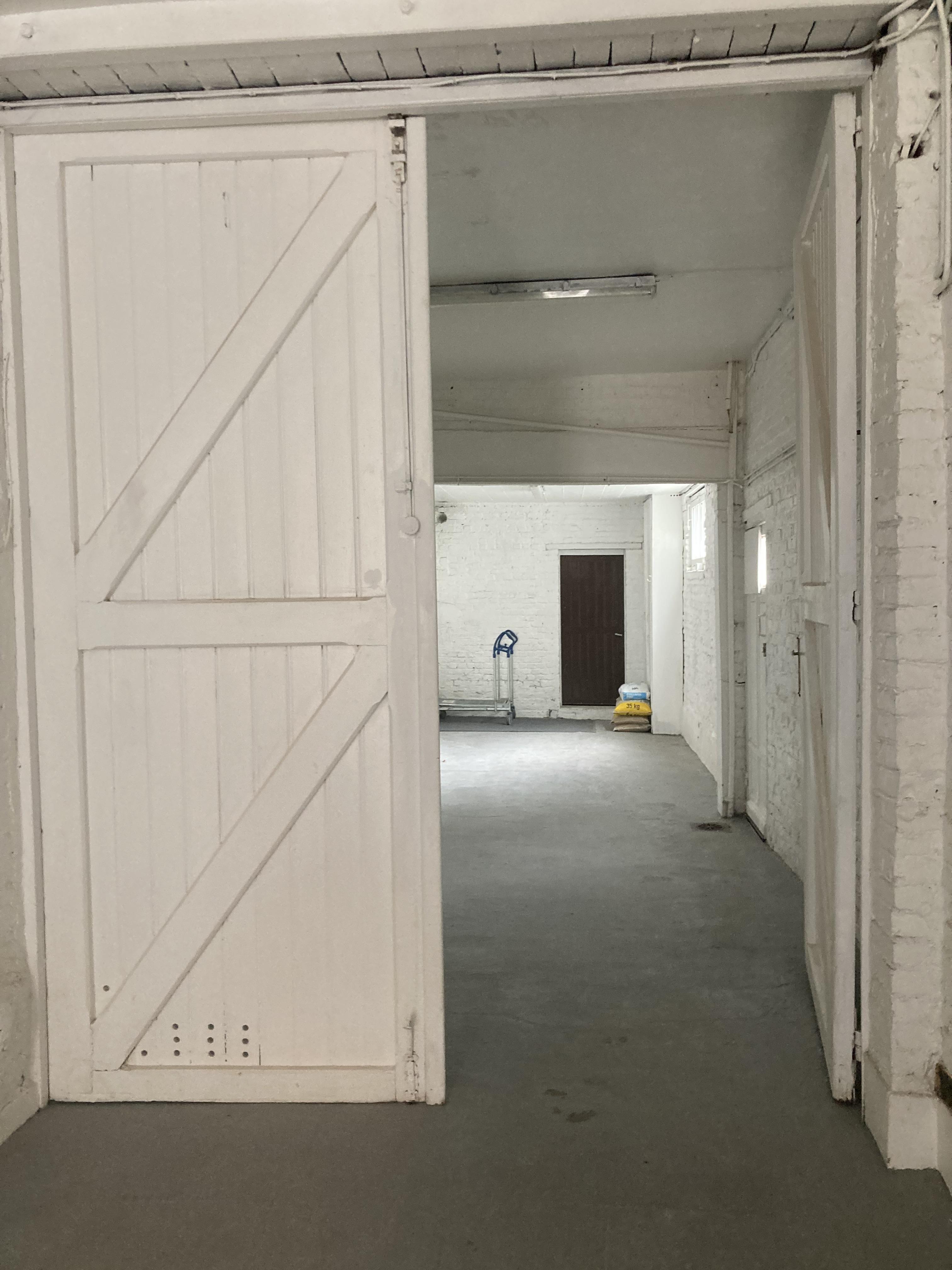 80 m2 de stockage Tramway Botanique