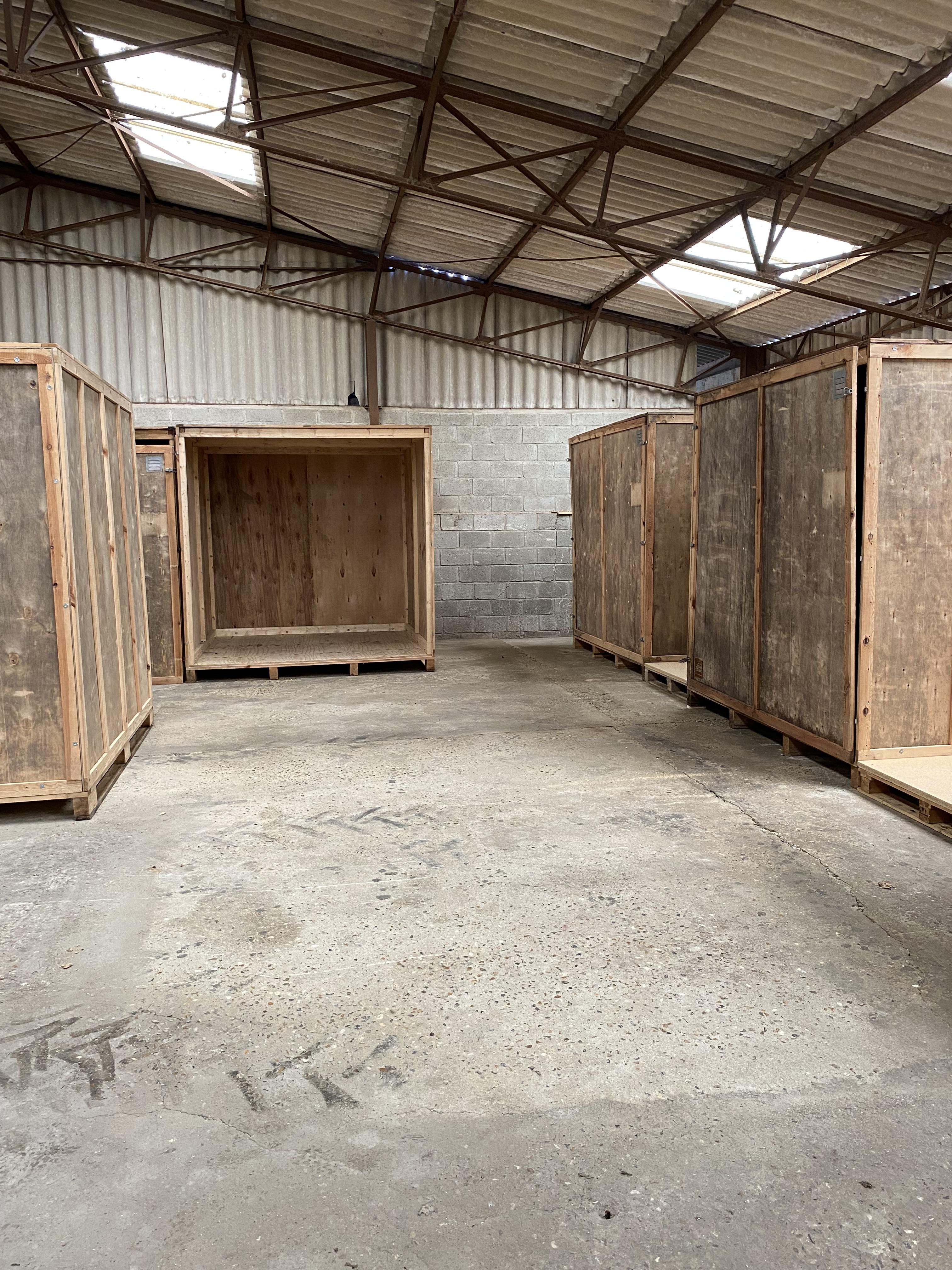 Box de stockage 6m2 dans hangar bétonné, sécurisé