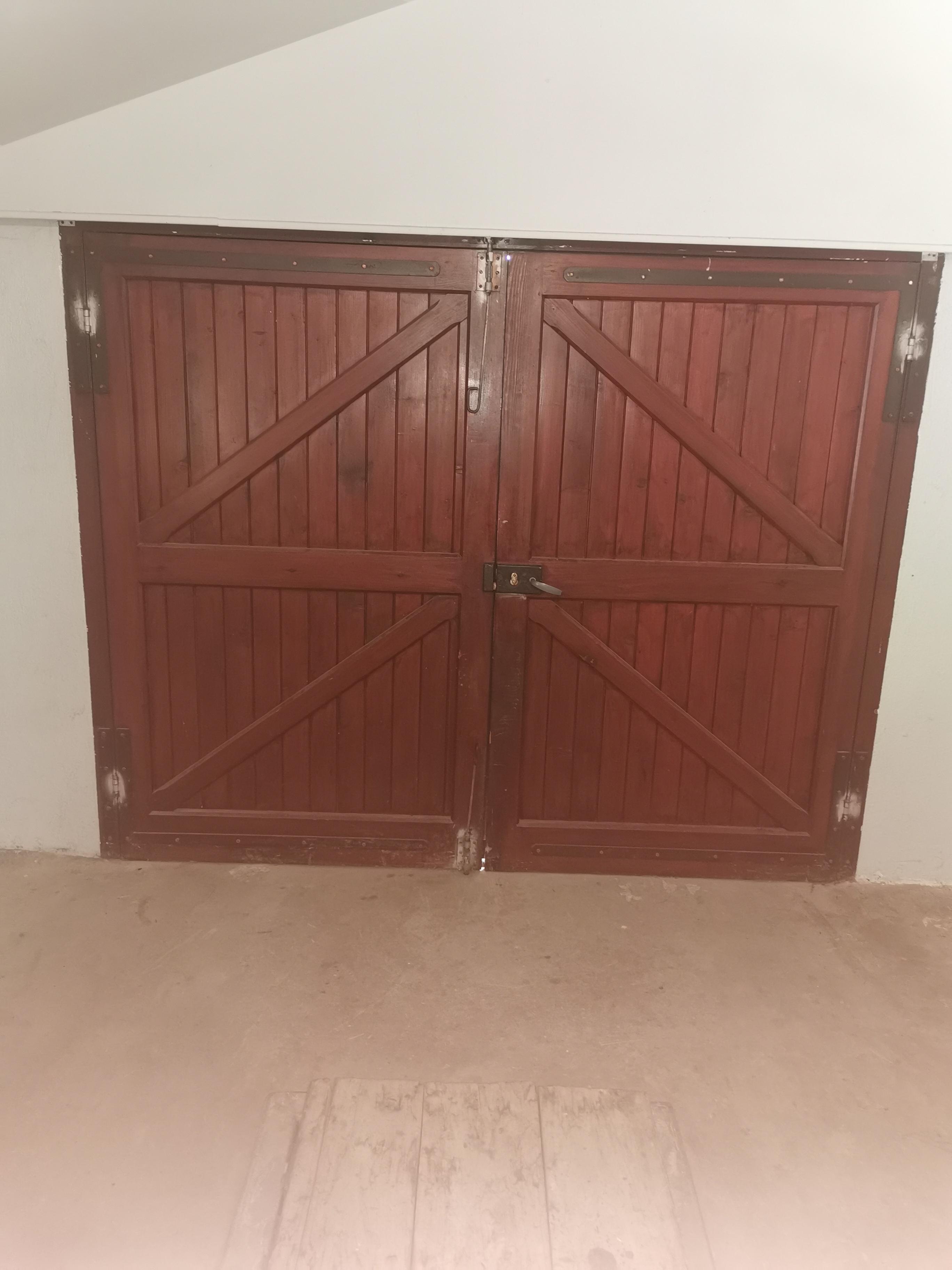 Garage fermé dans maison individuelle