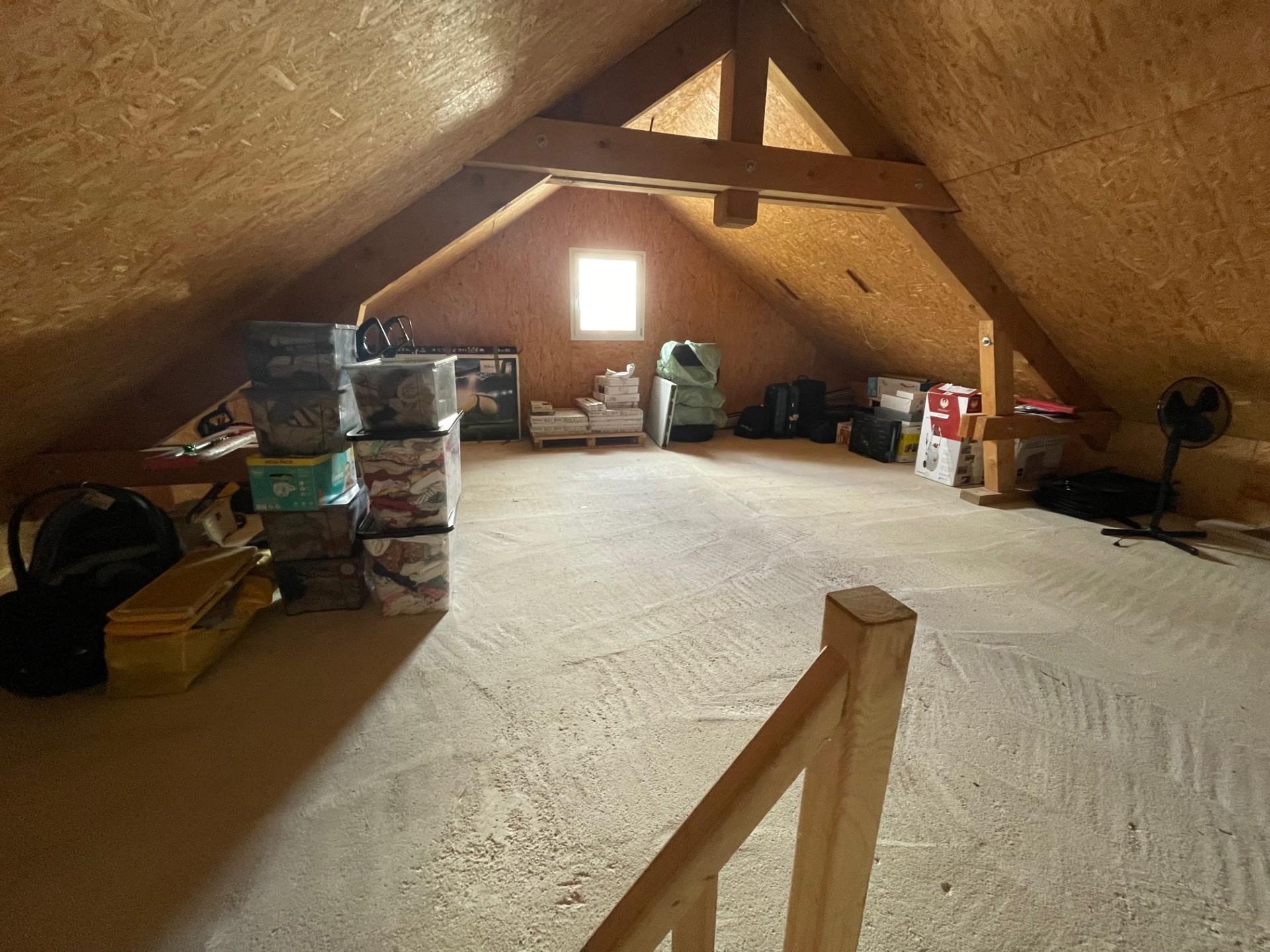 Dalle dur au dessus du garage