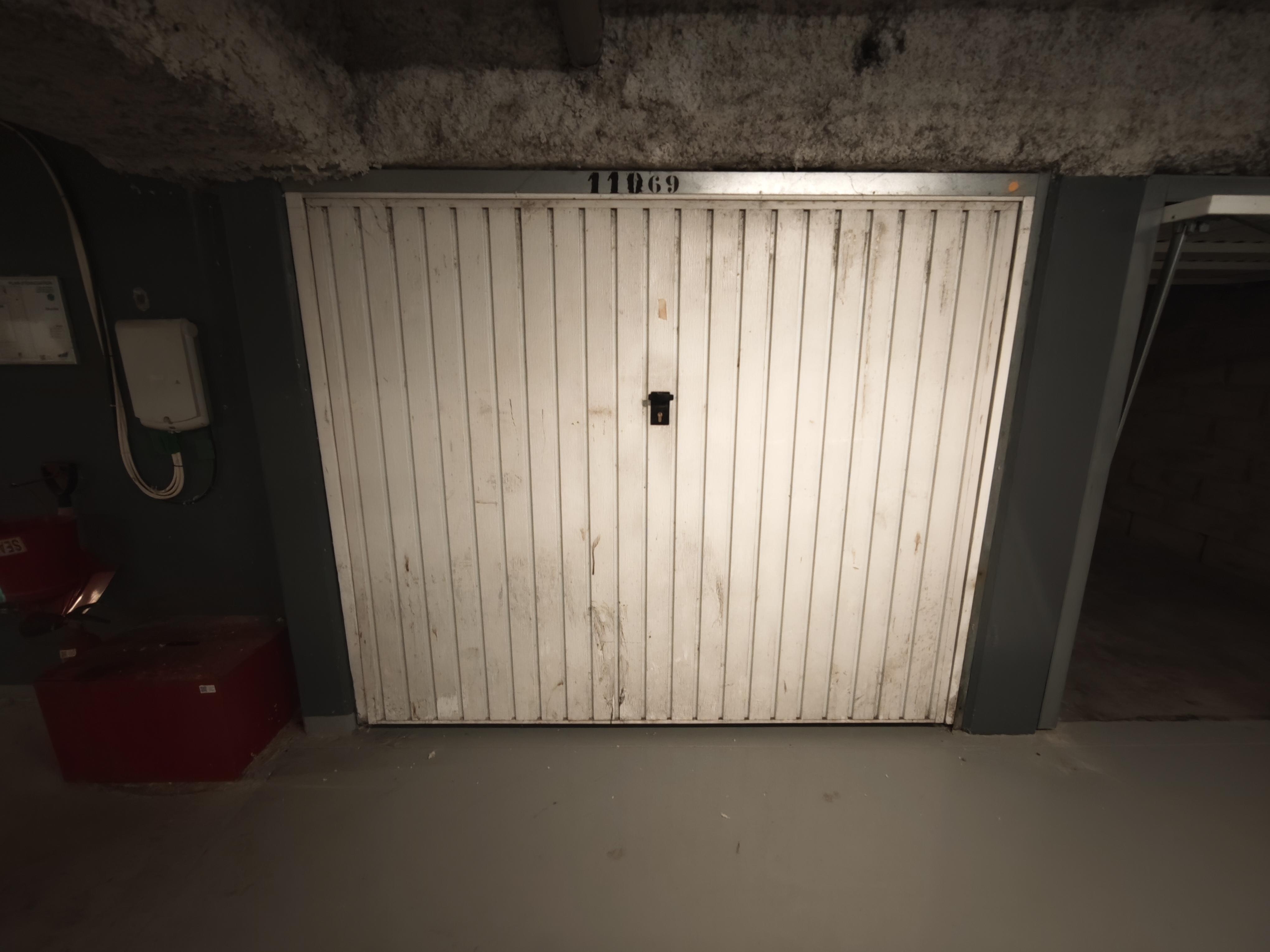 Garage/ Box 12m² - Vernouillet