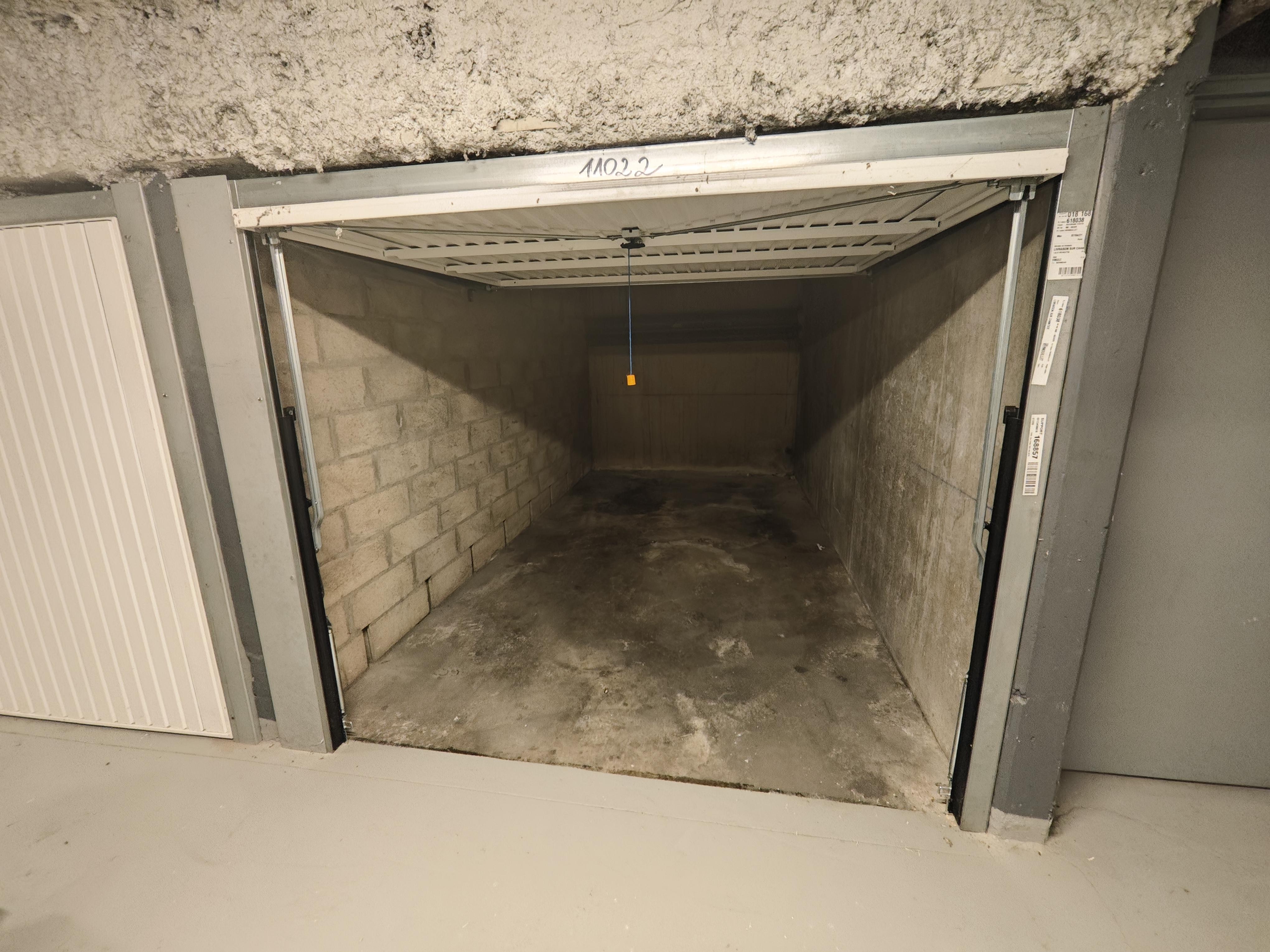 Garage/Box - 12m² à Vernouillet