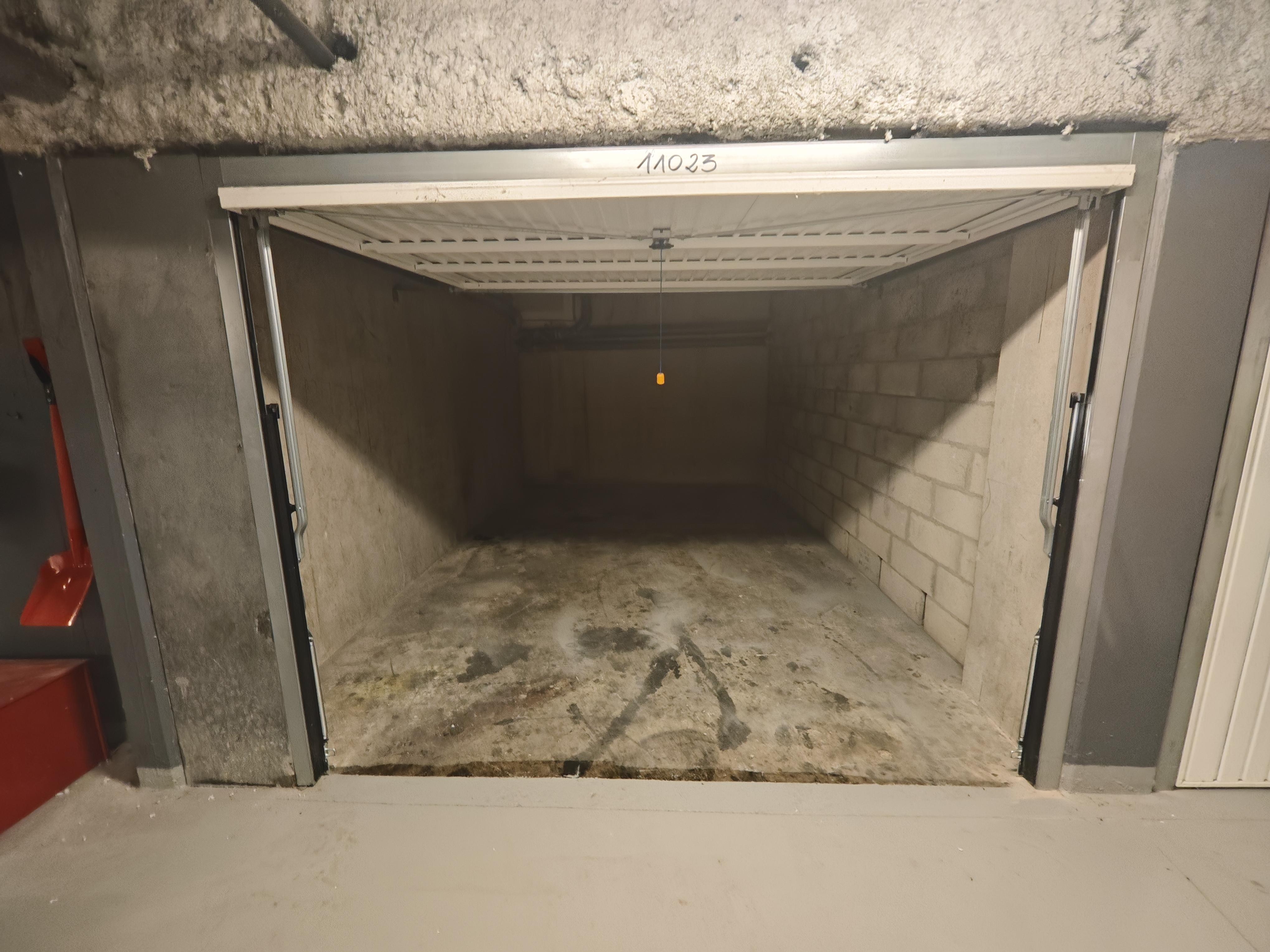 Garage/Box - 15m² à Vernouillet