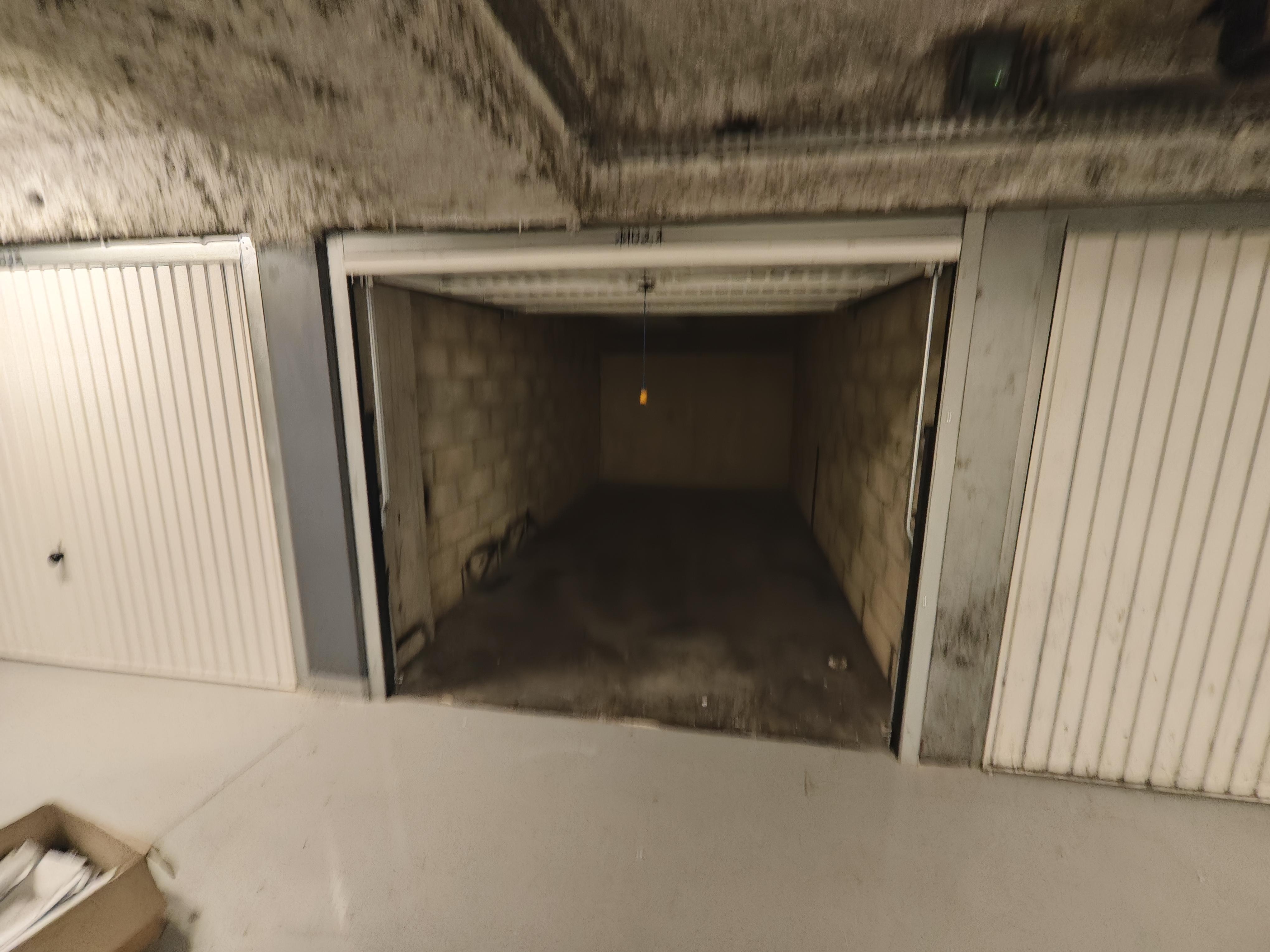 Garage/Box - 12m² à Vernouillet
