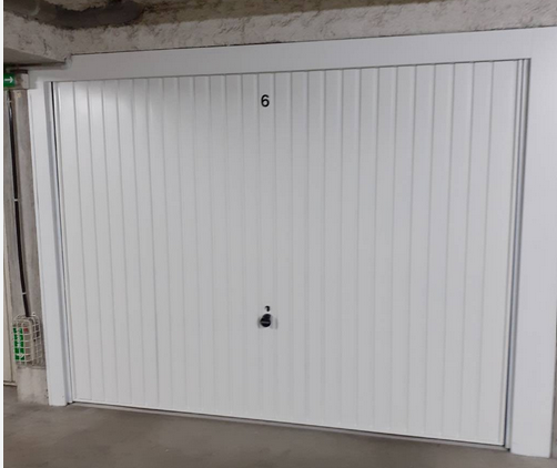 Box garage neuf avec electricite proche Ambilly/Geneve/tram