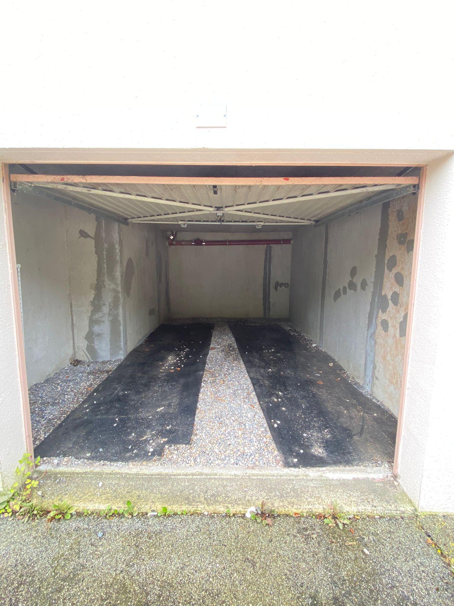 À louer : Garage de 16 m² pour