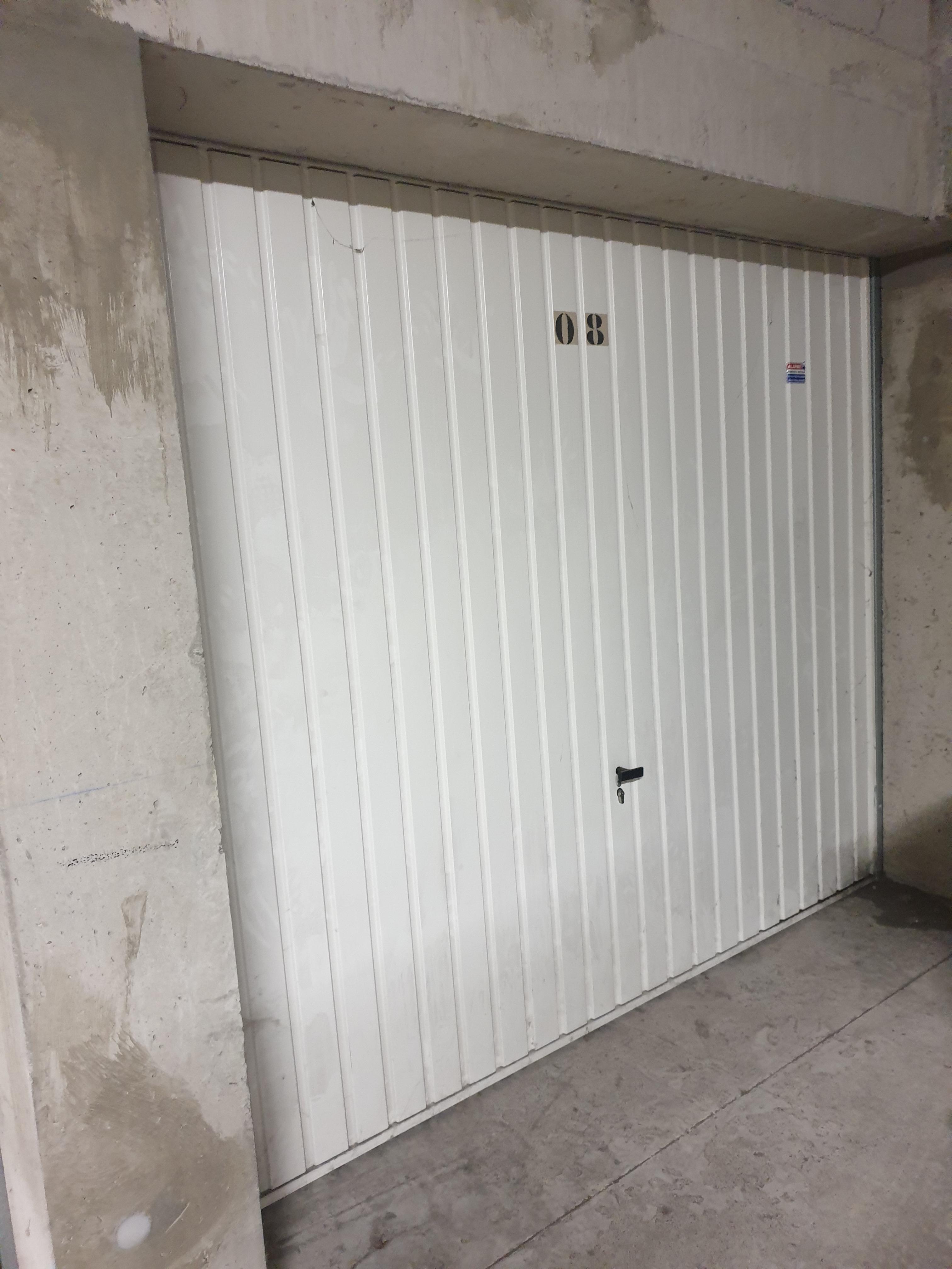 Location garage sécurisé de 12m² à Mulhouse