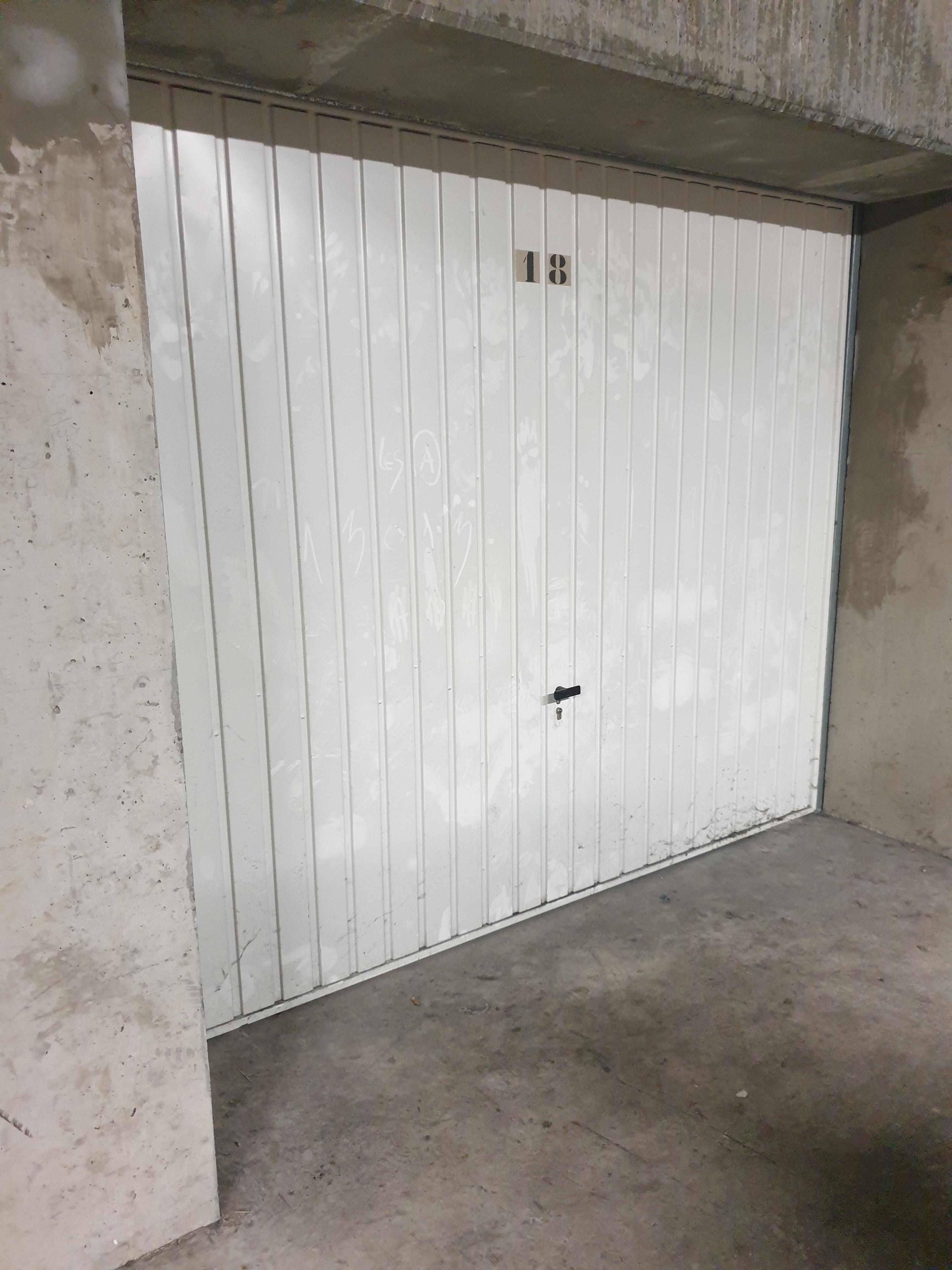 Location garage sécurisé de 16m² à Mulhouse
